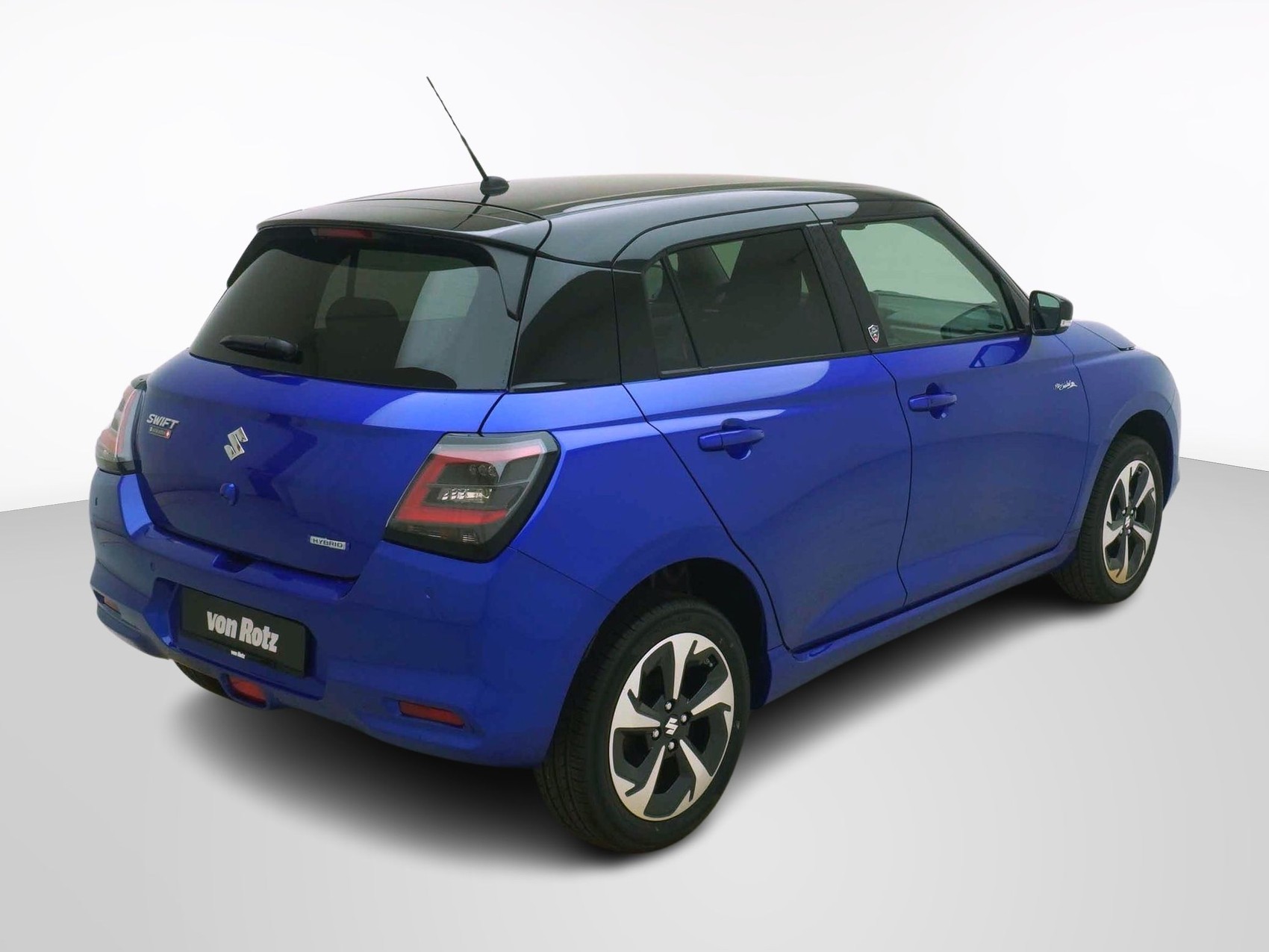 SUZUKI Swift 1.2 Piz Sulai Top Hybrid 4x4-image-3