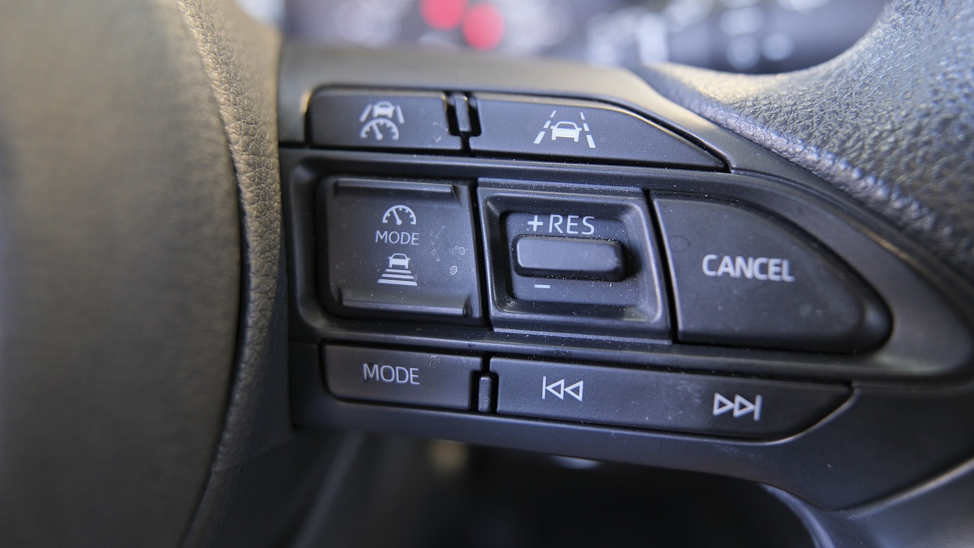 TOYOTA Yaris 1.5 Comfort e-CVT-image-19