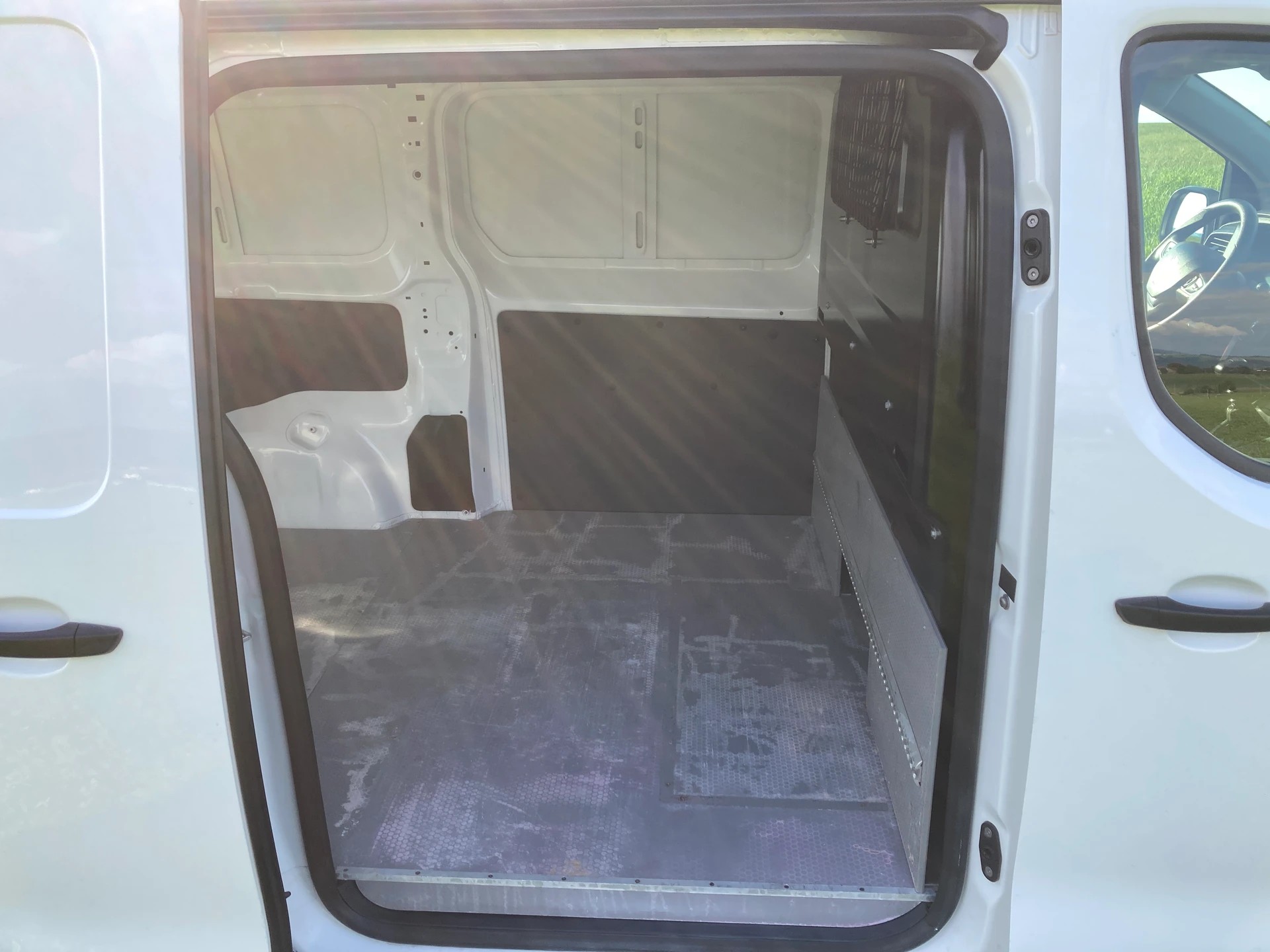 PEUGEOT Expert 2.0 BlueHDi 120 S&S Active Long **Nutzlast 1'225KG**-image-7