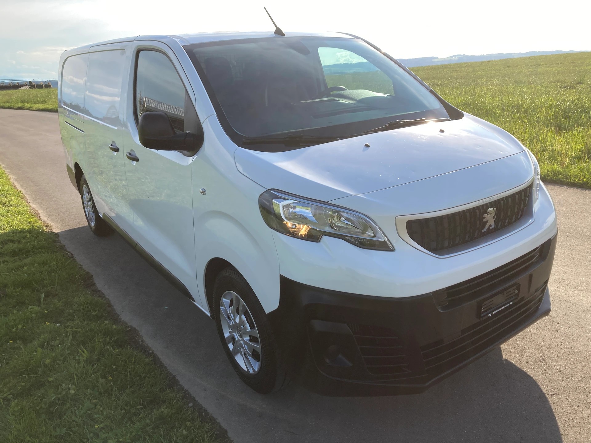 PEUGEOT Expert 2.0 BlueHDi 120 S&S Active Long **Nutzlast 1'225KG**-image-1