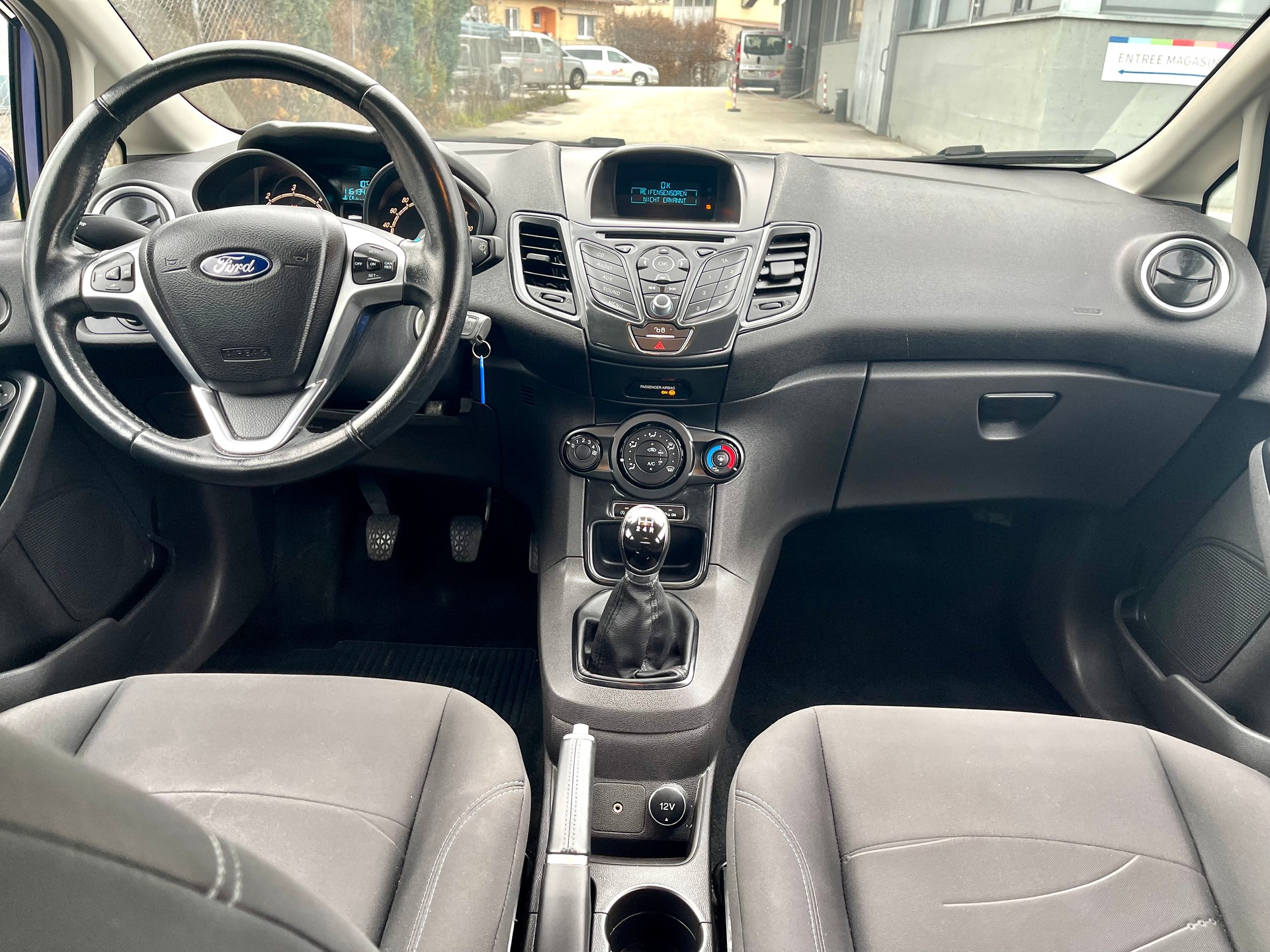 FORD Fiesta 1.5 TDCi Titanium-image-1