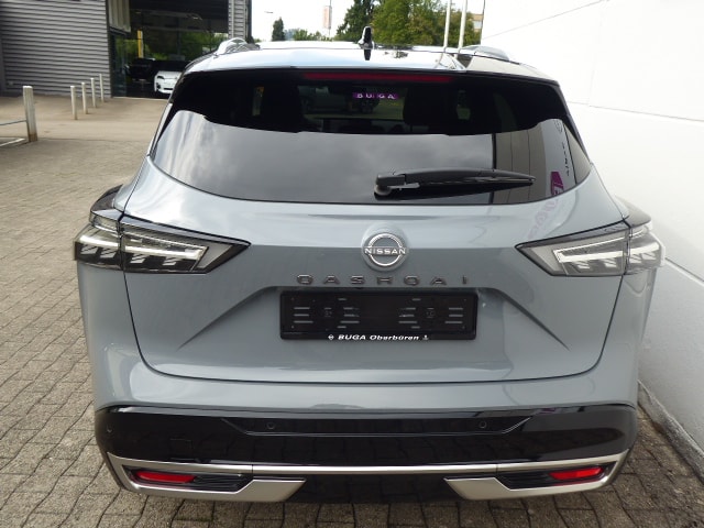 NISSAN Qashqai 1.3 DIG-T MHEV Tekna+ Xtronic 4x4-image-3