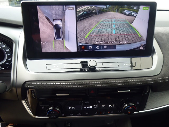 NISSAN Qashqai 1.3 DIG-T MHEV Tekna+ Xtronic 4x4-image-9