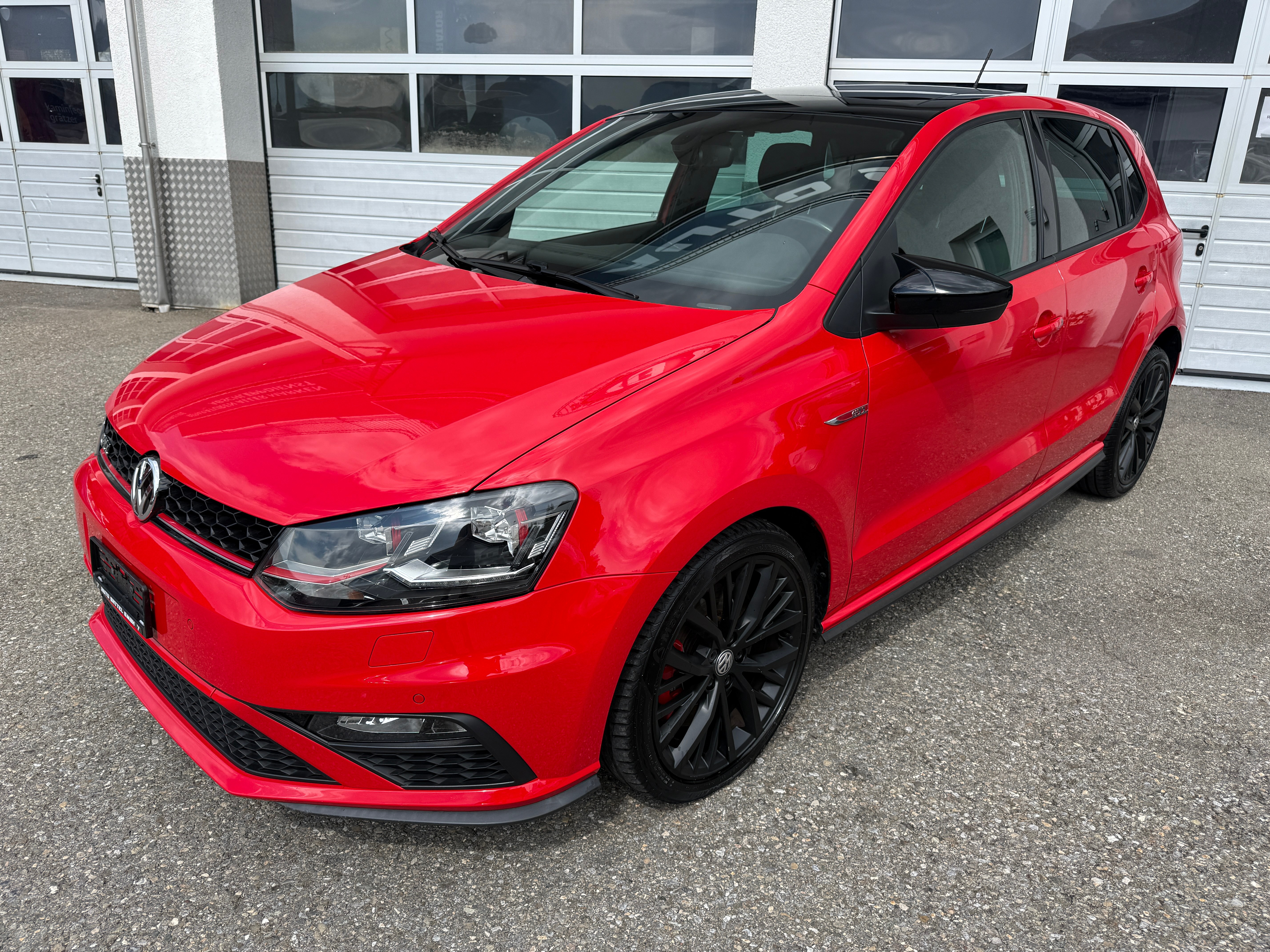 Car photo