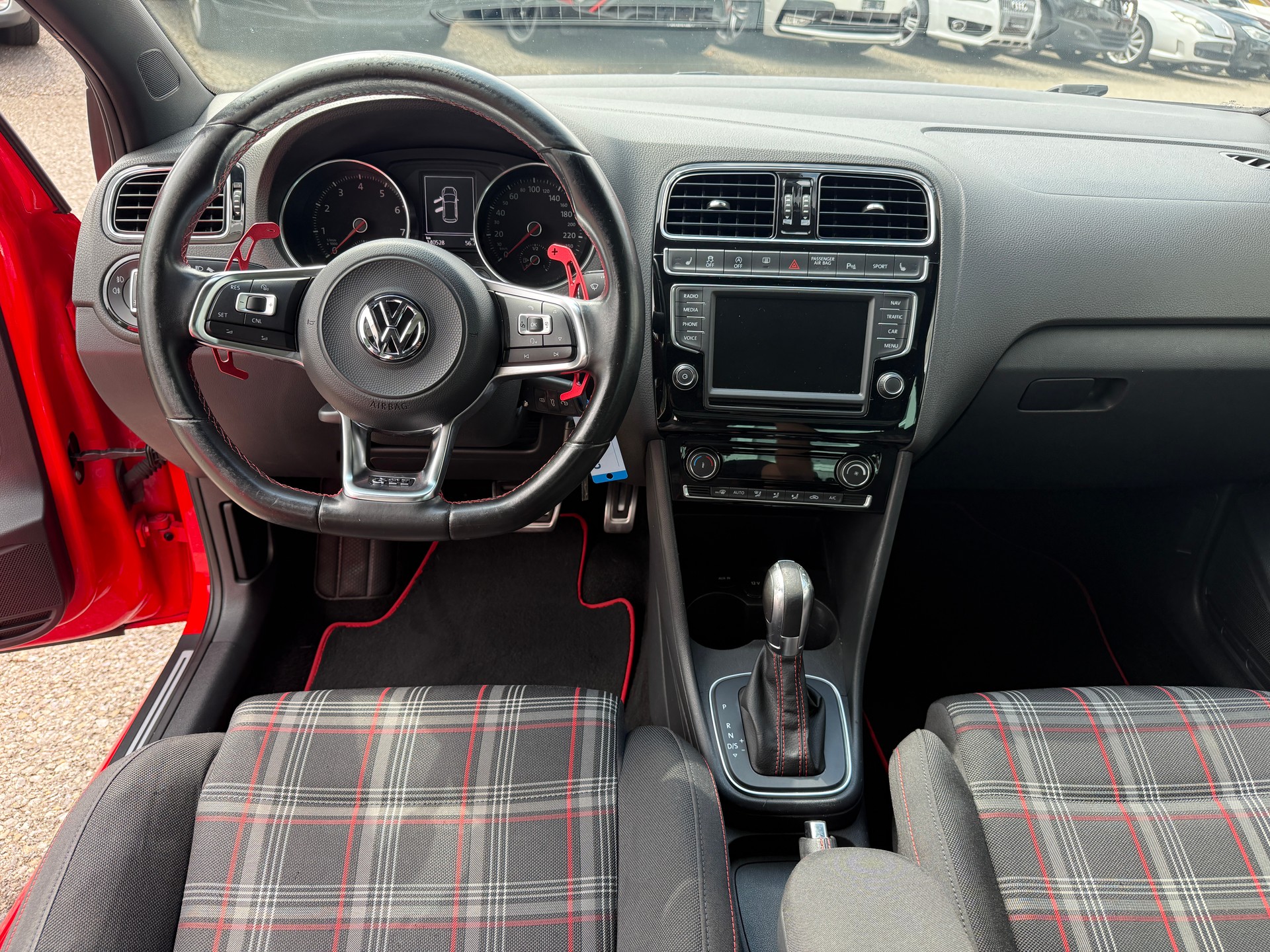 VW Polo 1.8 TSI GTI DSG-image-7