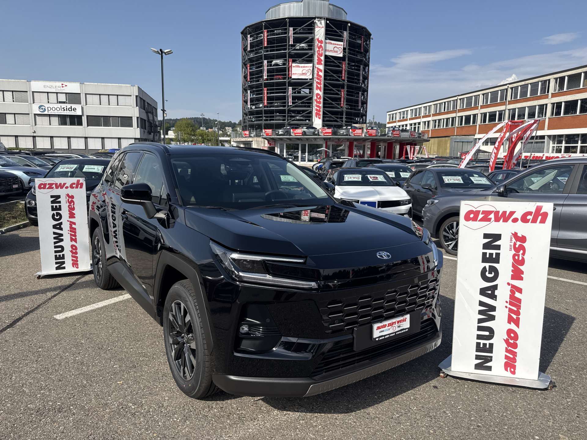 TOYOTA RAV-4 2.5 HSD Trend e-CVT AWD NEUES MODELL Automat