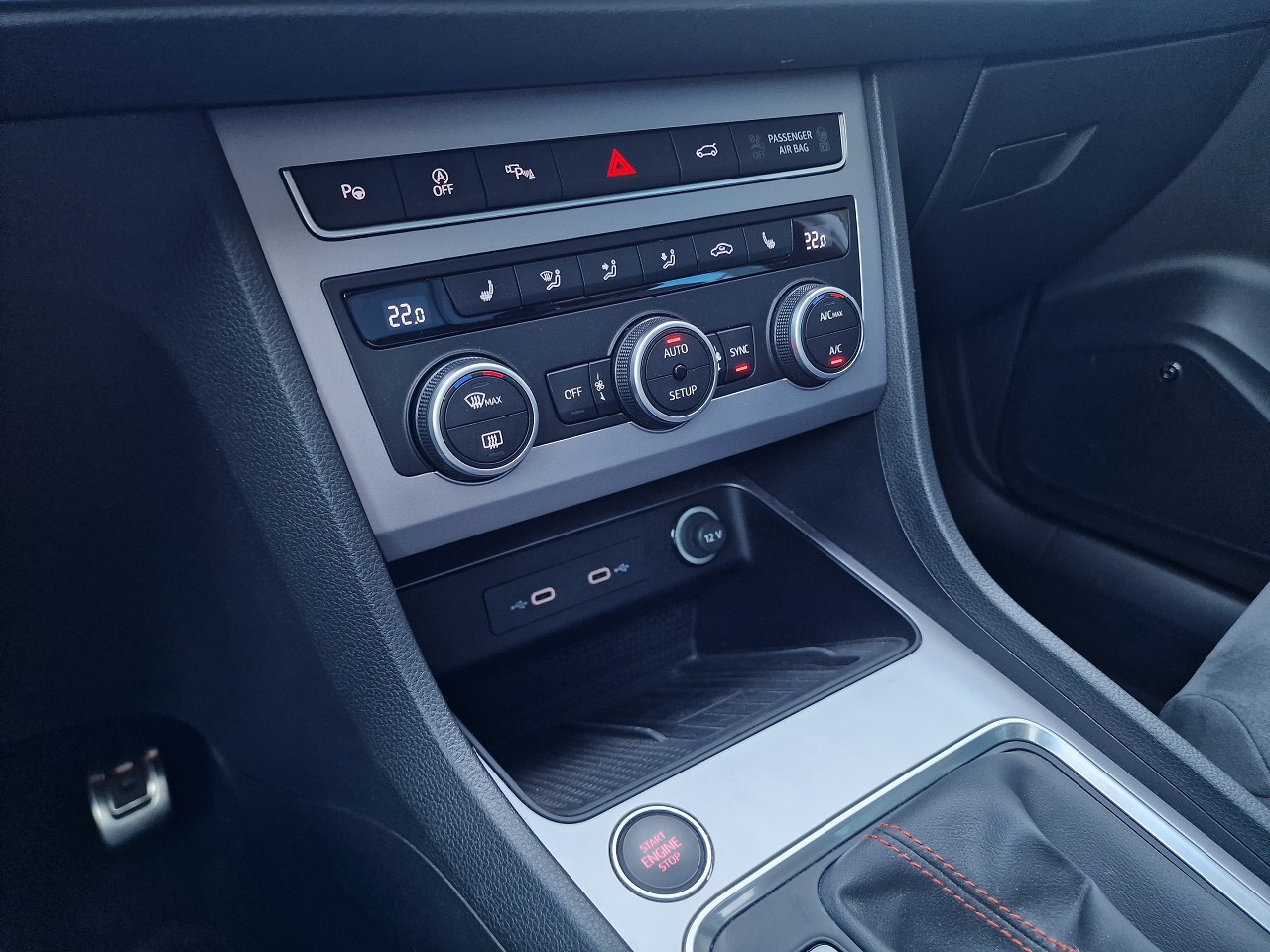 SEAT Ateca 2.0 TSI FR 4Drive DSG-image-27