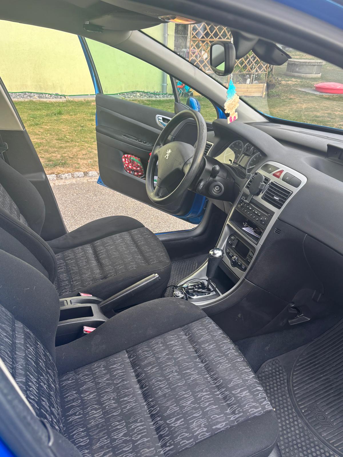 PEUGEOT 307 2.0 16V-image-2