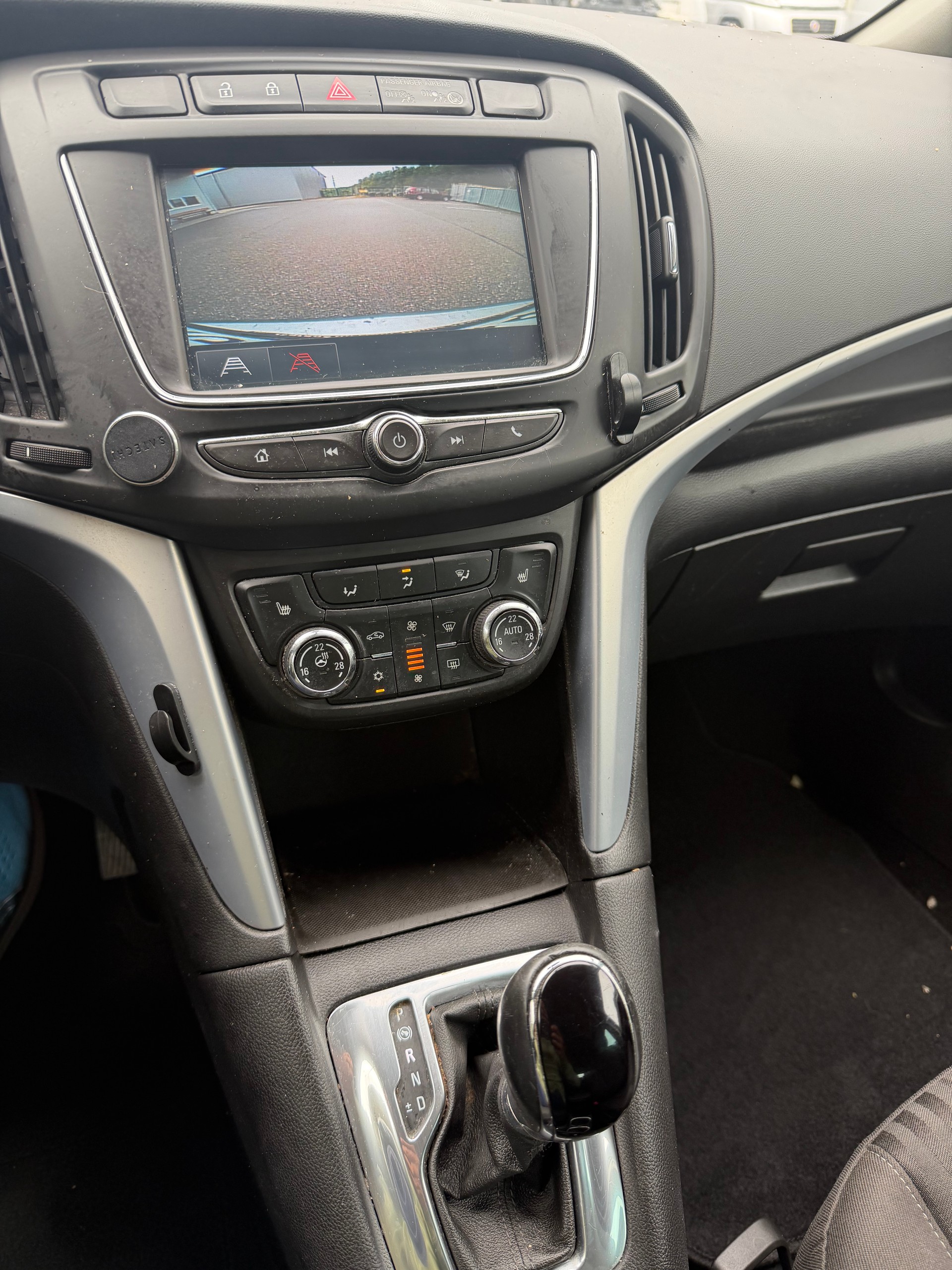 OPEL Zafira 1.4i 16V Turbo Enjoy Automatic-image-11