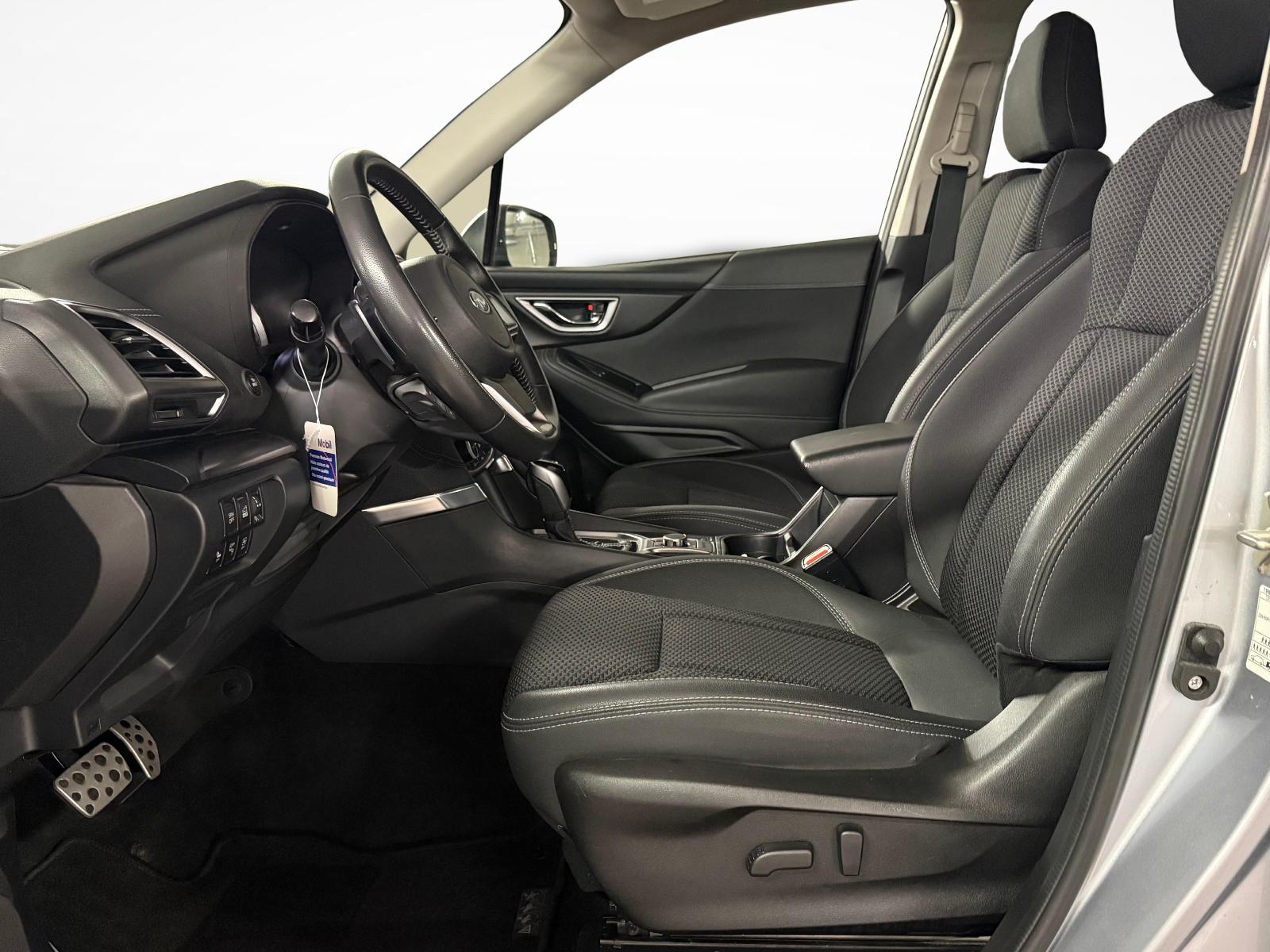 SUBARU Forester Station 2.0i e-Boxer Swiss Plus-image-9