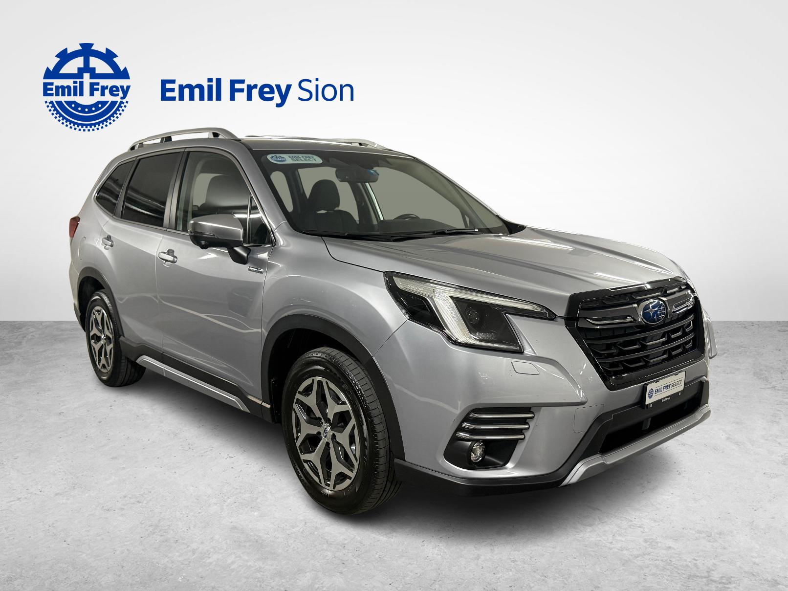 SUBARU Forester Station 2.0i e-Boxer Swiss Plus-image-6