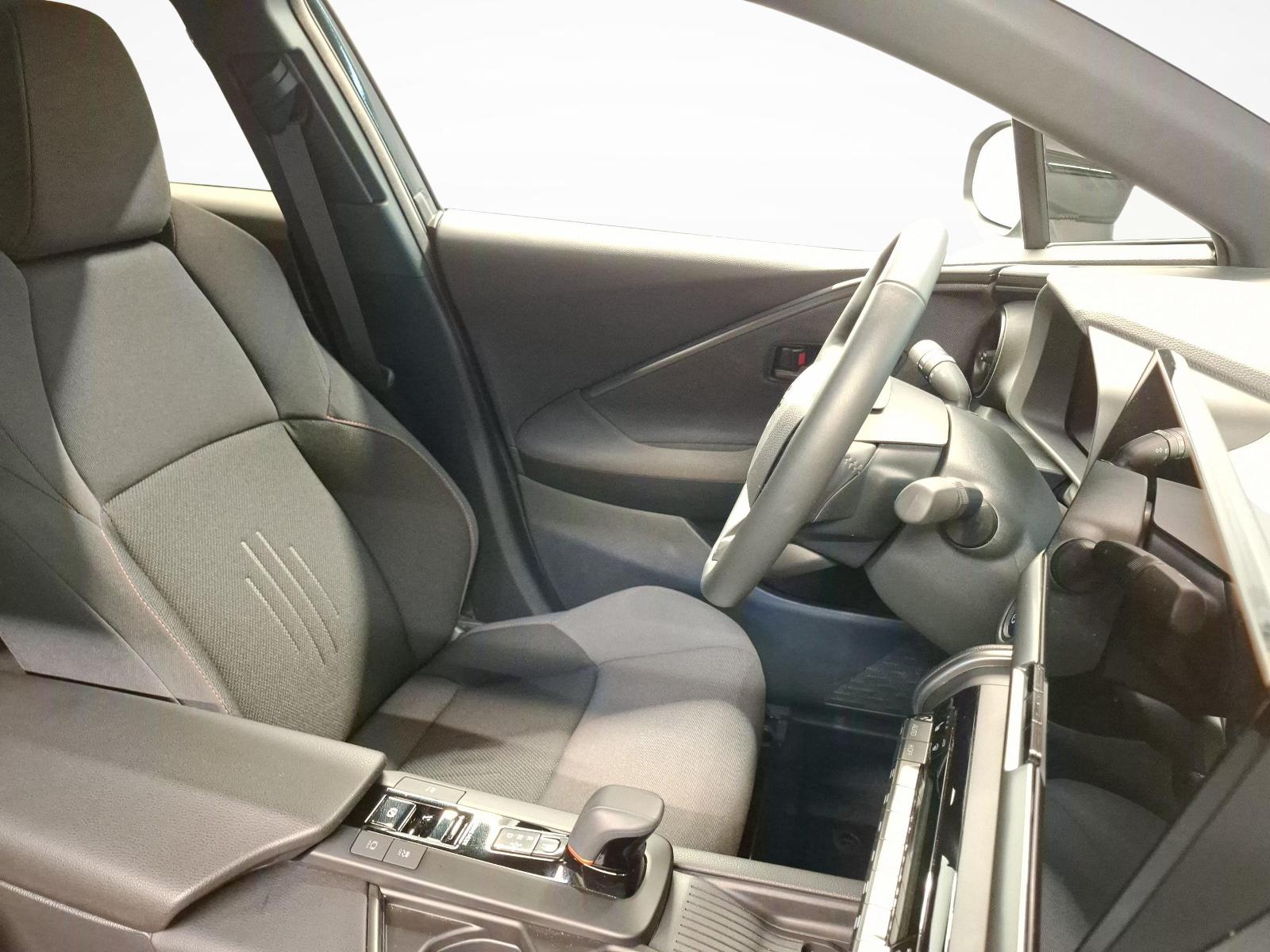 TOYOTA C-HR 1.8 HEV Trend-image-9