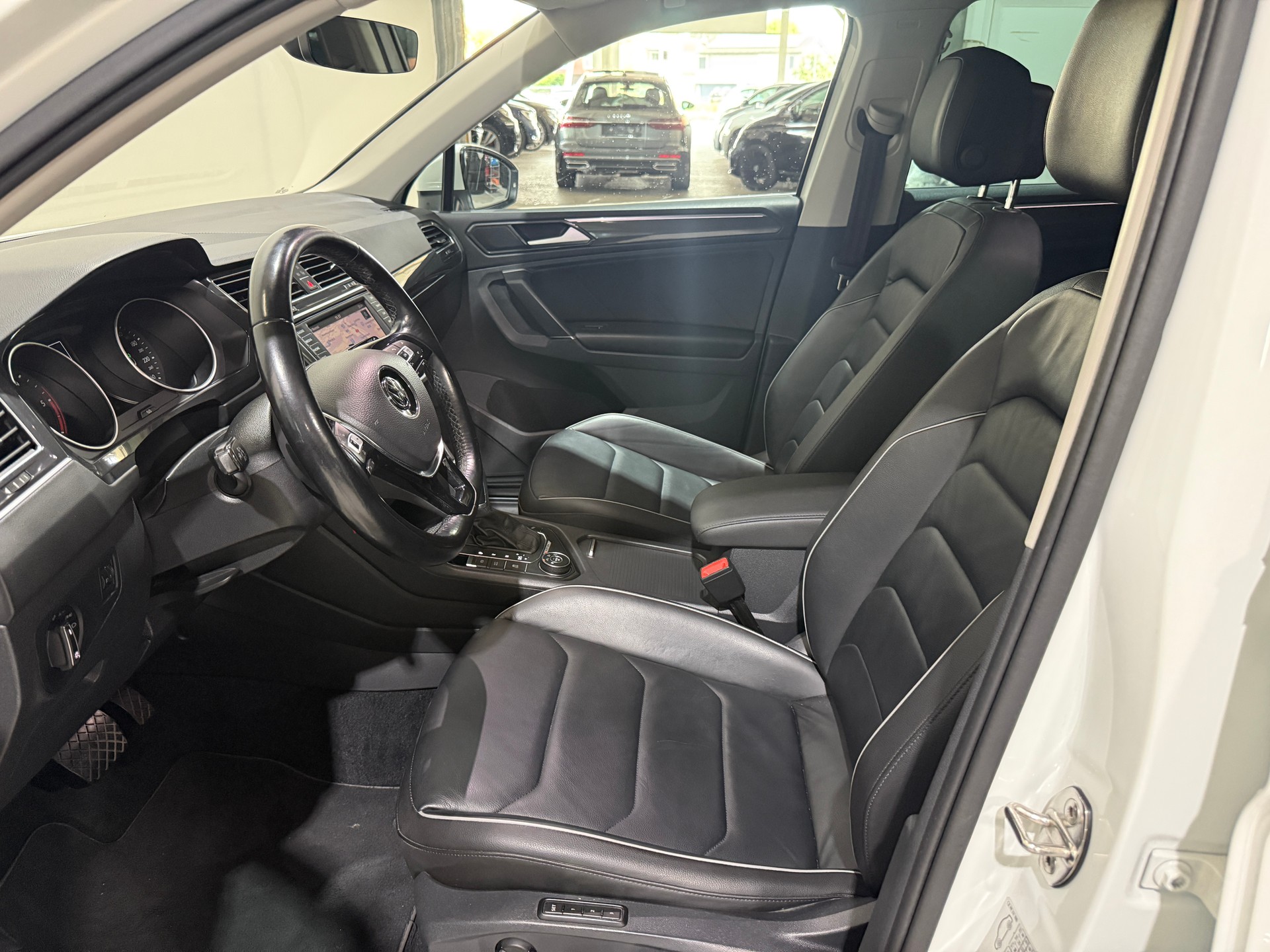 VW Sharan 1.4 TSI BlMT Comfortline DSG-image-13