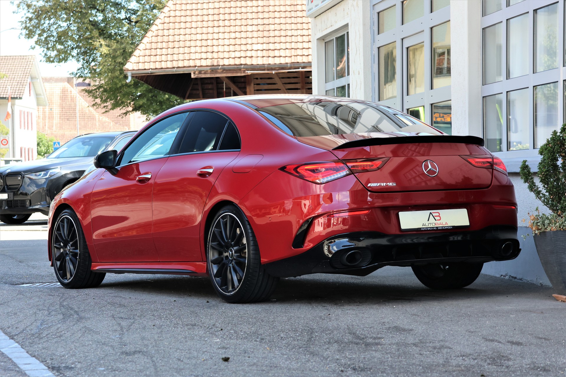MERCEDES-BENZ CLA 35 AMG 4Matic 7G-DCT (CH)-image-2