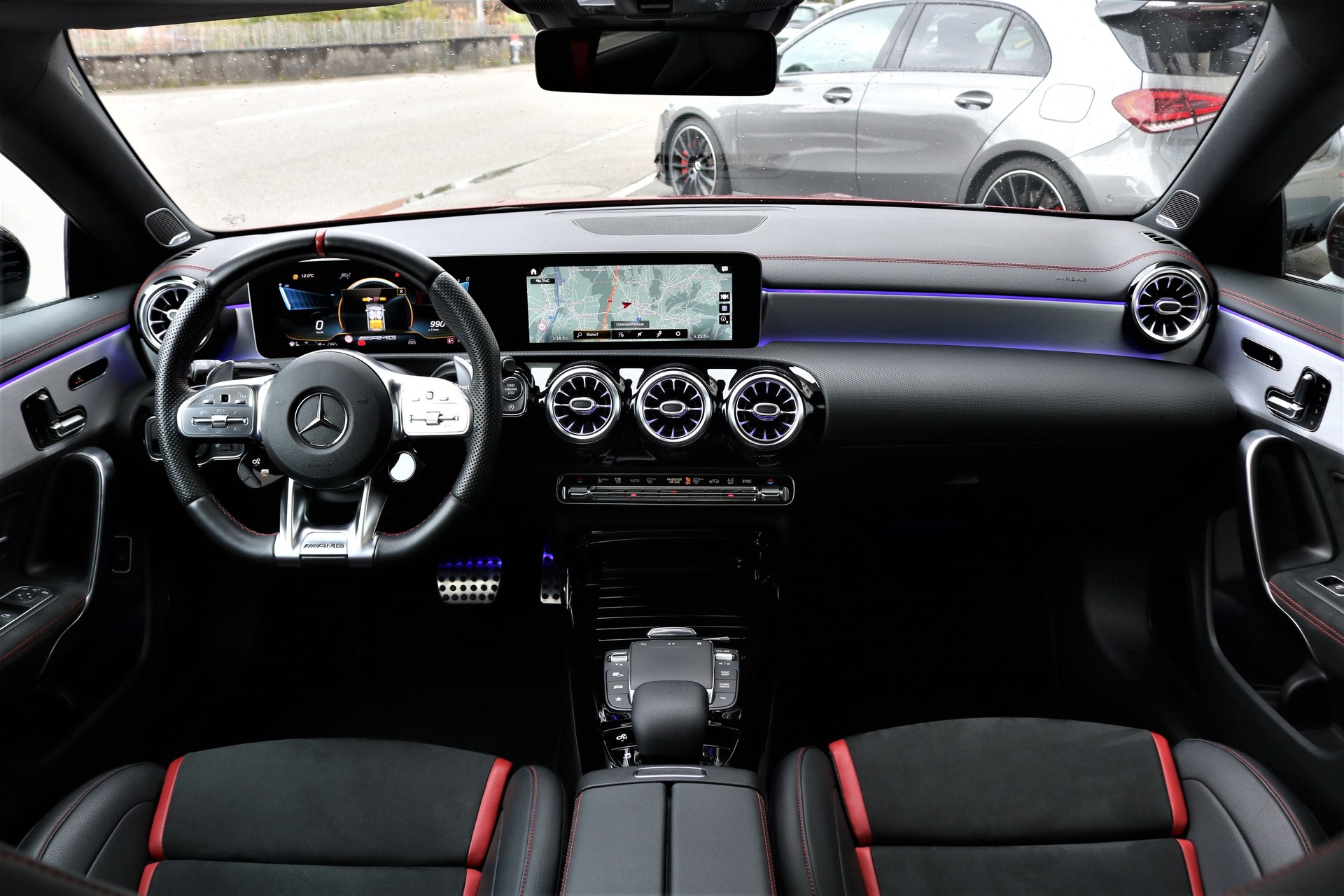 MERCEDES-BENZ CLA 35 AMG 4Matic 7G-DCT (CH)-image-13