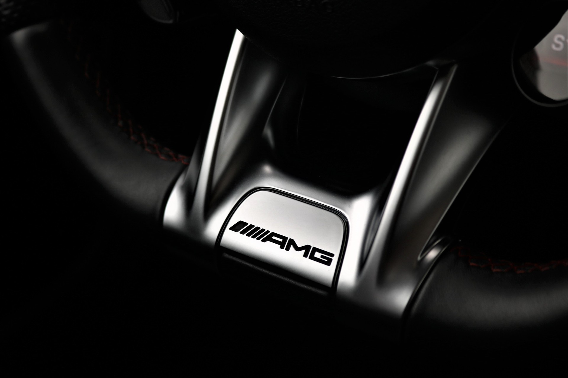 MERCEDES-BENZ CLA 35 AMG 4Matic 7G-DCT (CH)-image-17