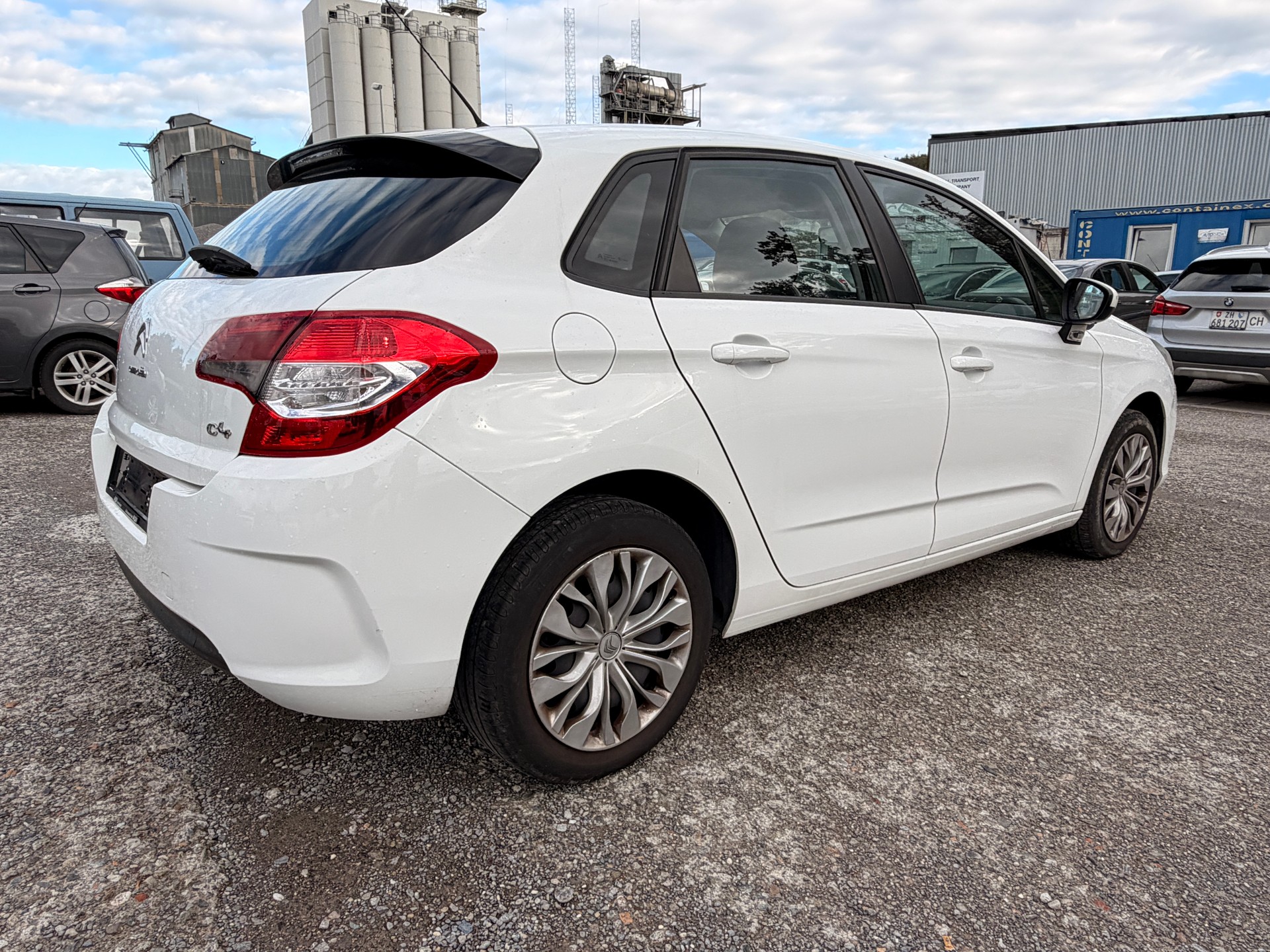 CITROEN C4 Berline 1.4 VTi Attraction-image-2