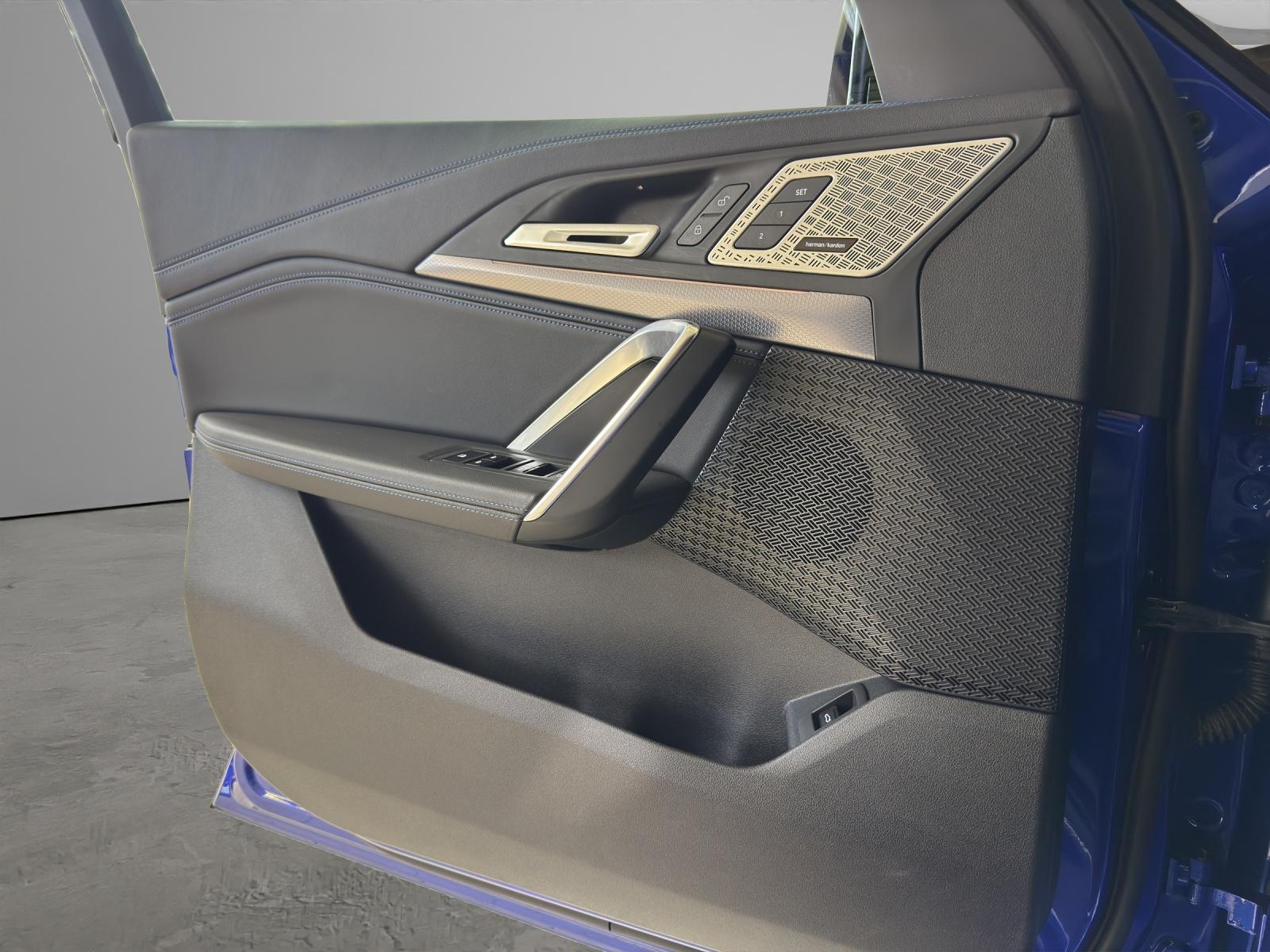 BMW X1 M35i M Sportpaket Pro-image-12