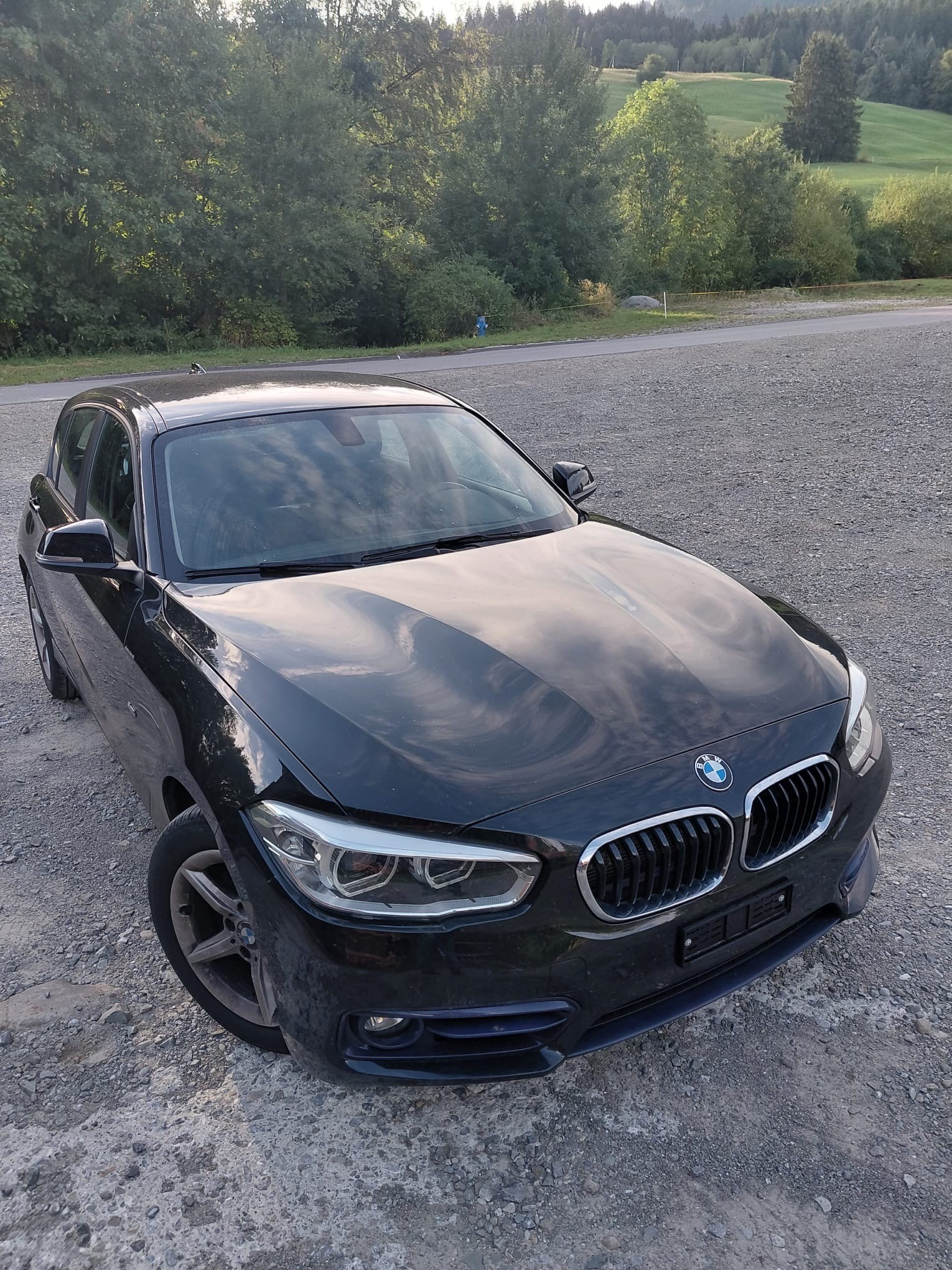 BMW 118i — slika 1