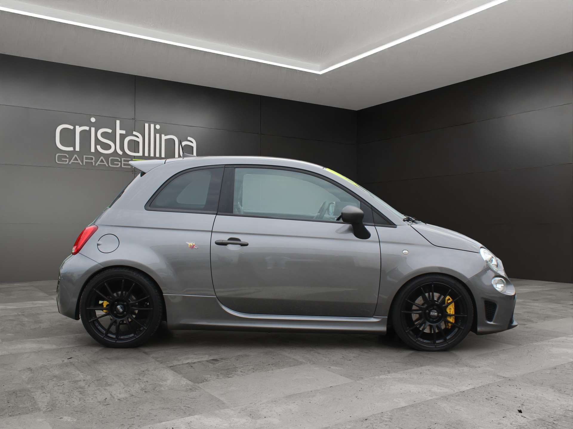 FIAT 595 Abarth 1.4 T-Jet 180 Competizione-image-4