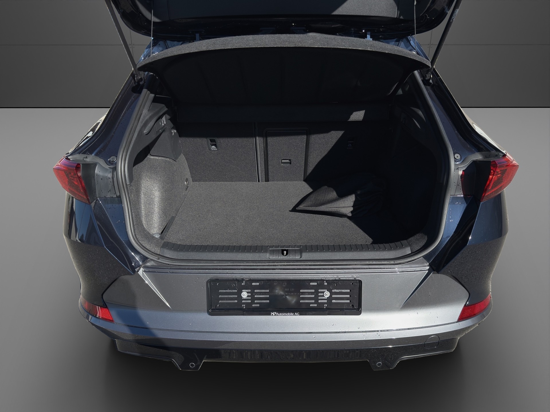 CUPRA Formentor 1.4 e-HYBRID pHEV Allalin DSG-image-3