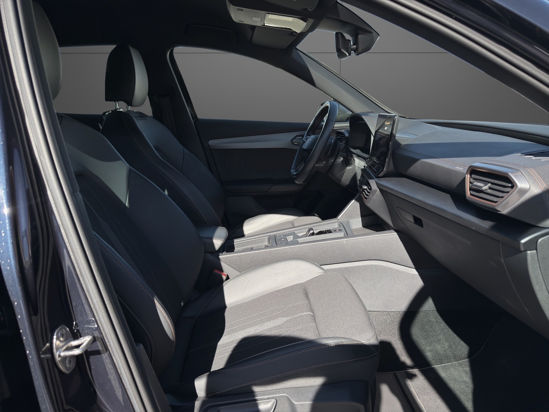 CUPRA Formentor 1.4 e-HYBRID pHEV Allalin DSG-image-9