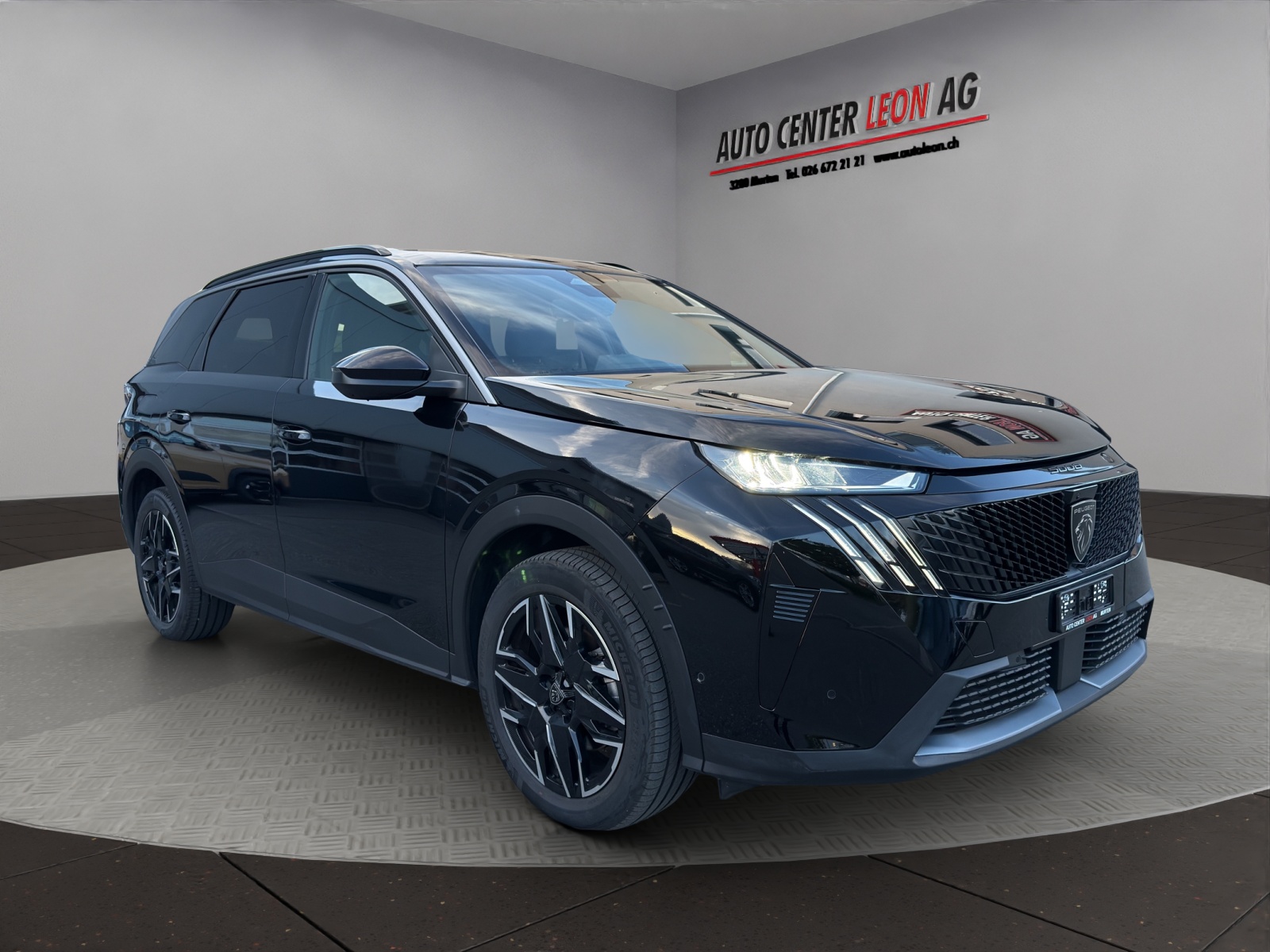 PEUGEOT 5008 145 Hybrid e-DCS6 Allure-image-7