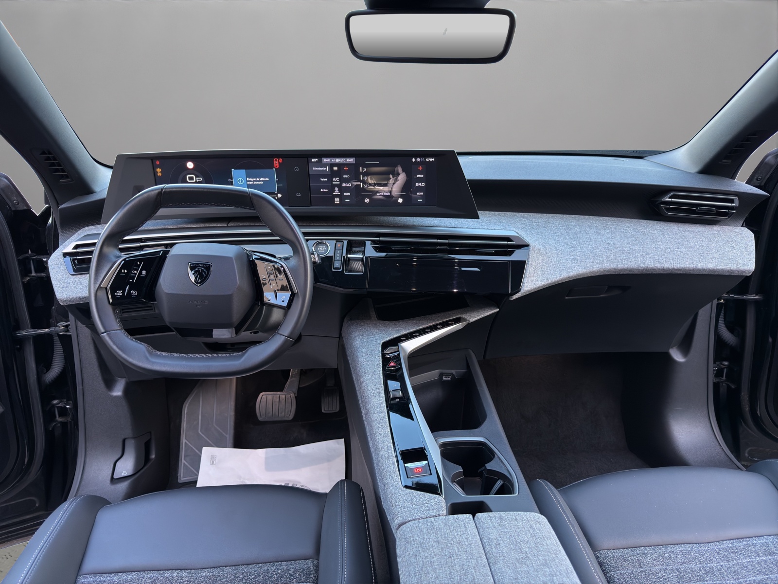 PEUGEOT 5008 145 Hybrid e-DCS6 Allure-image-13
