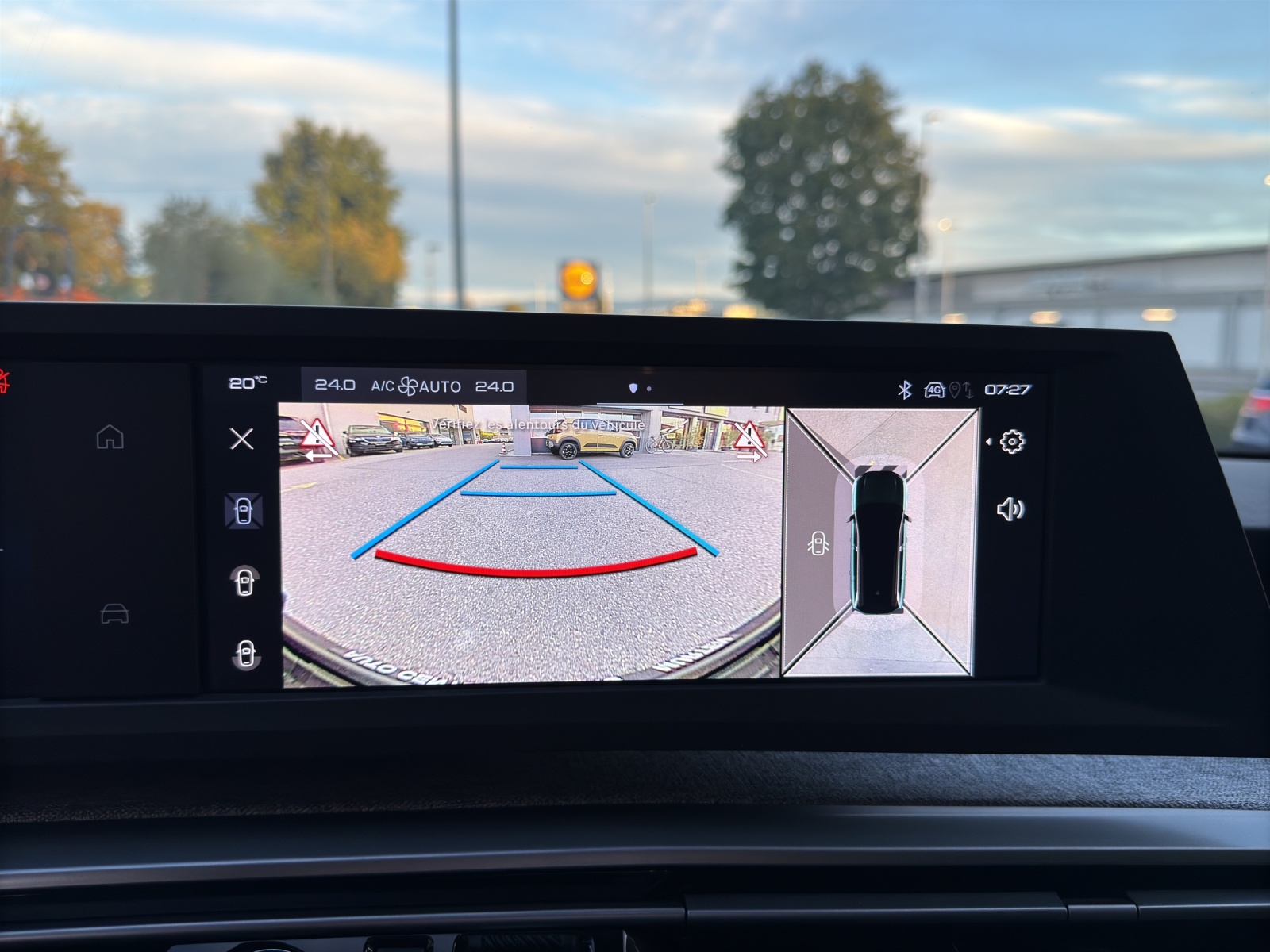 PEUGEOT 5008 145 Hybrid e-DCS6 Allure-image-28