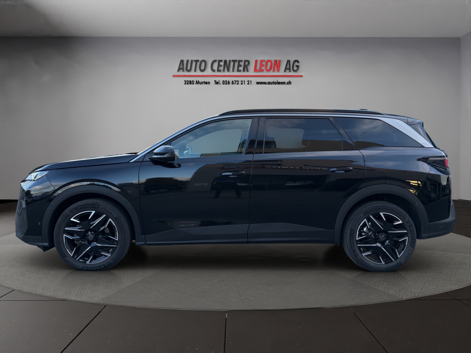 PEUGEOT 5008 145 Hybrid e-DCS6 Allure-image-2