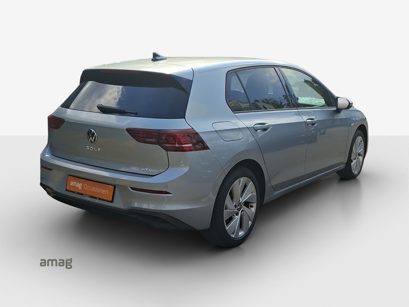 VW Golf 1.5 e TSI mHEV Life DSG-image-4