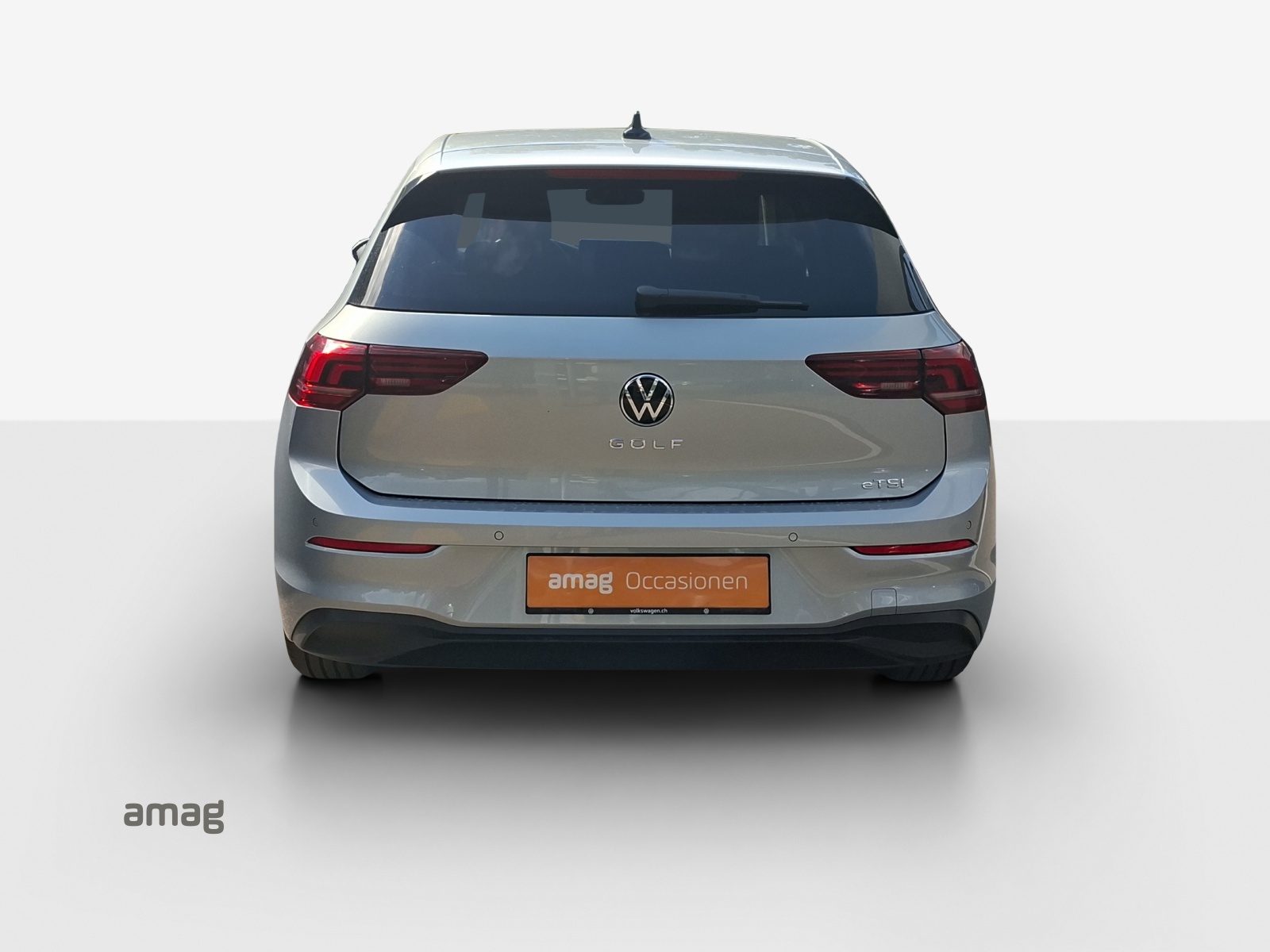 VW Golf 1.5 e TSI mHEV Life DSG-image-3