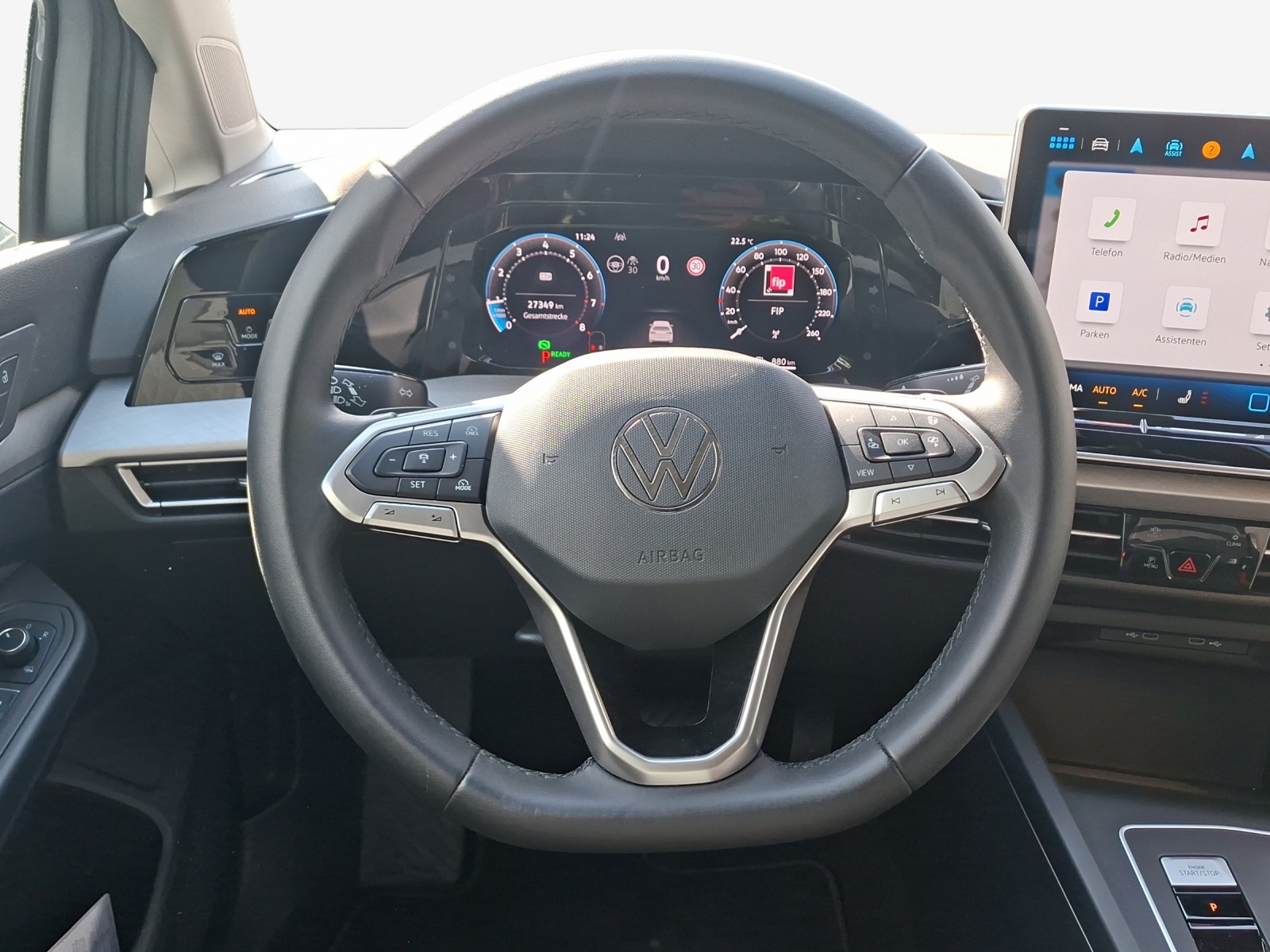 VW Golf 1.5 e TSI mHEV Life DSG-image-9
