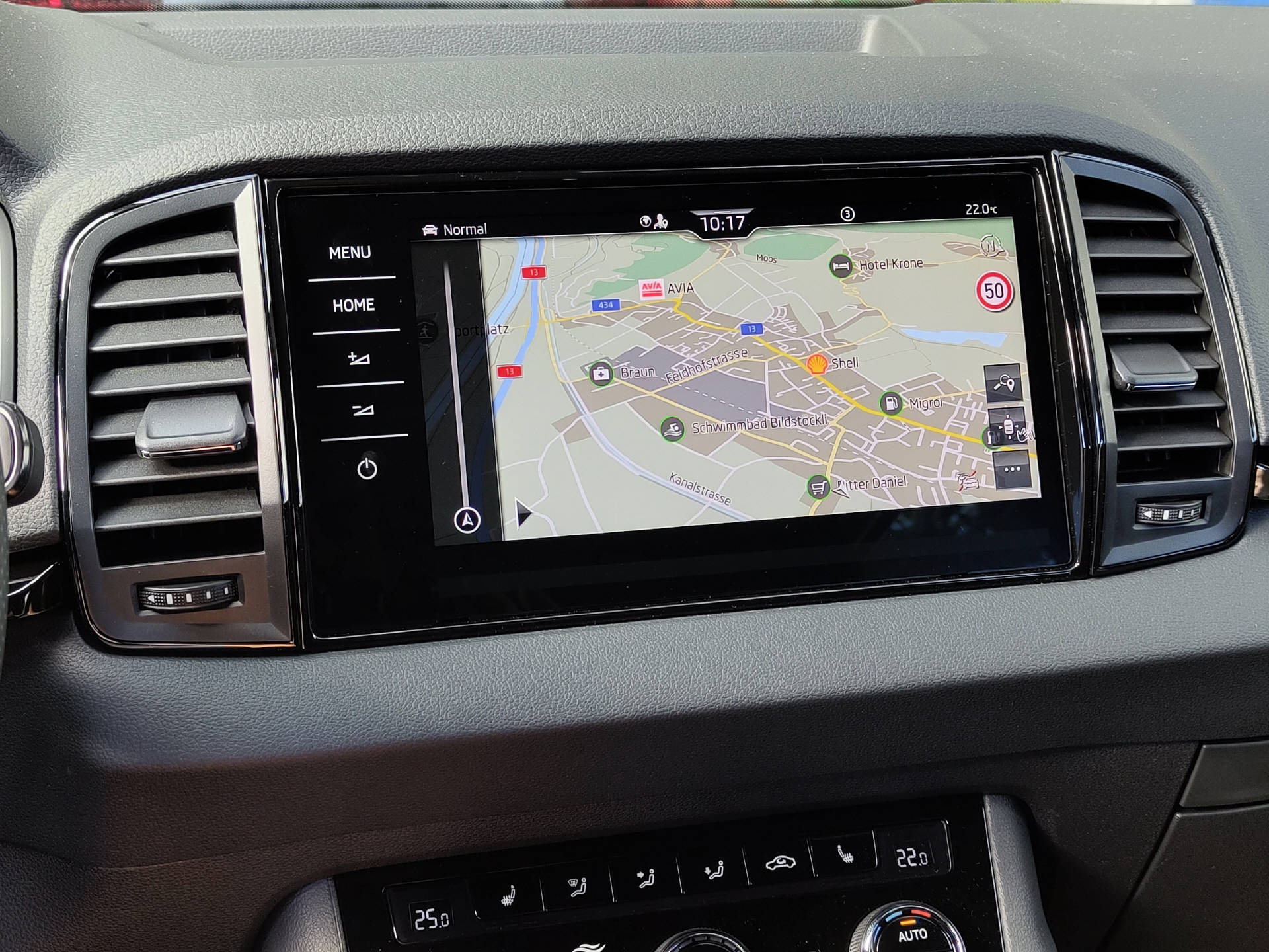 SKODA Karoq 1.5 TSI SportLine DSG-image-7
