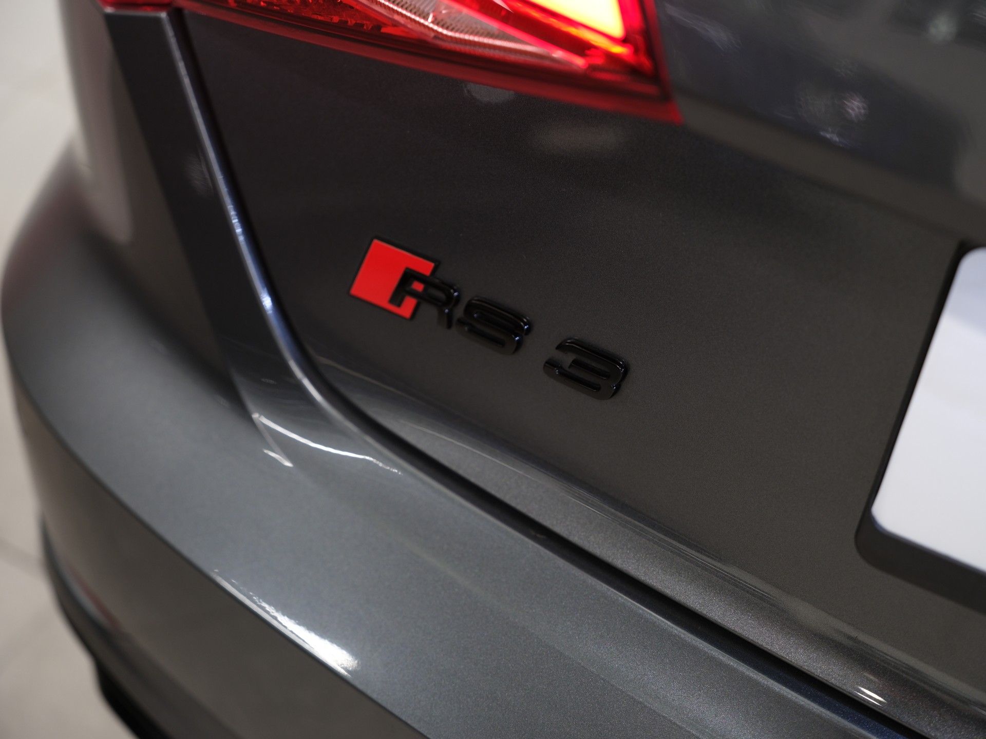 AUDI RS3 Sportback 2.5 TSI quattro S-tronic *ABT-TUNING*-image-12
