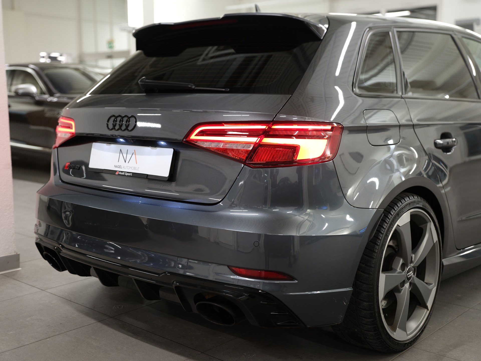 AUDI RS3 Sportback 2.5 TSI quattro S-tronic *ABT-TUNING*-image-13