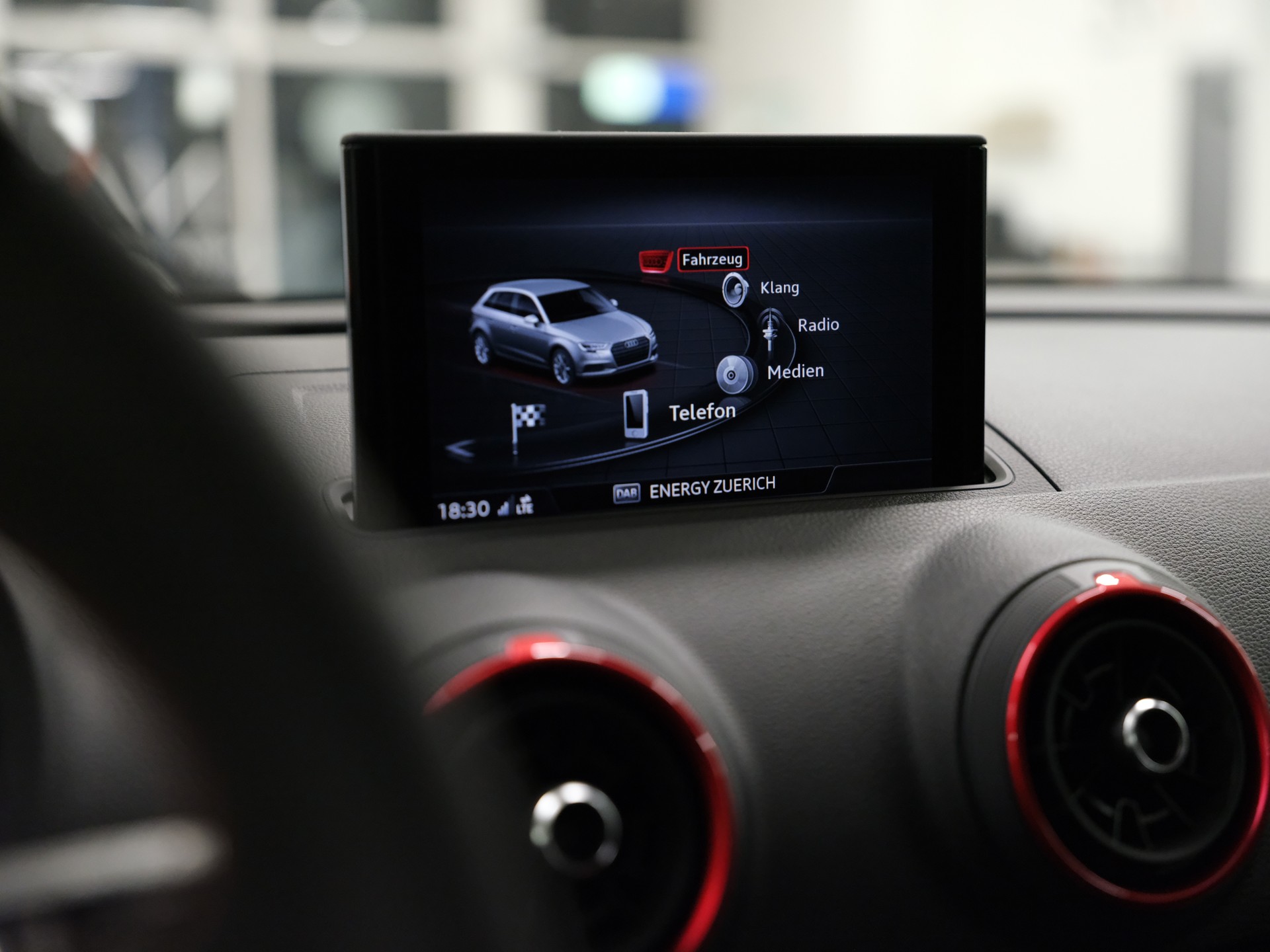 AUDI RS3 Sportback 2.5 TSI quattro S-tronic *ABT-TUNING*-image-20