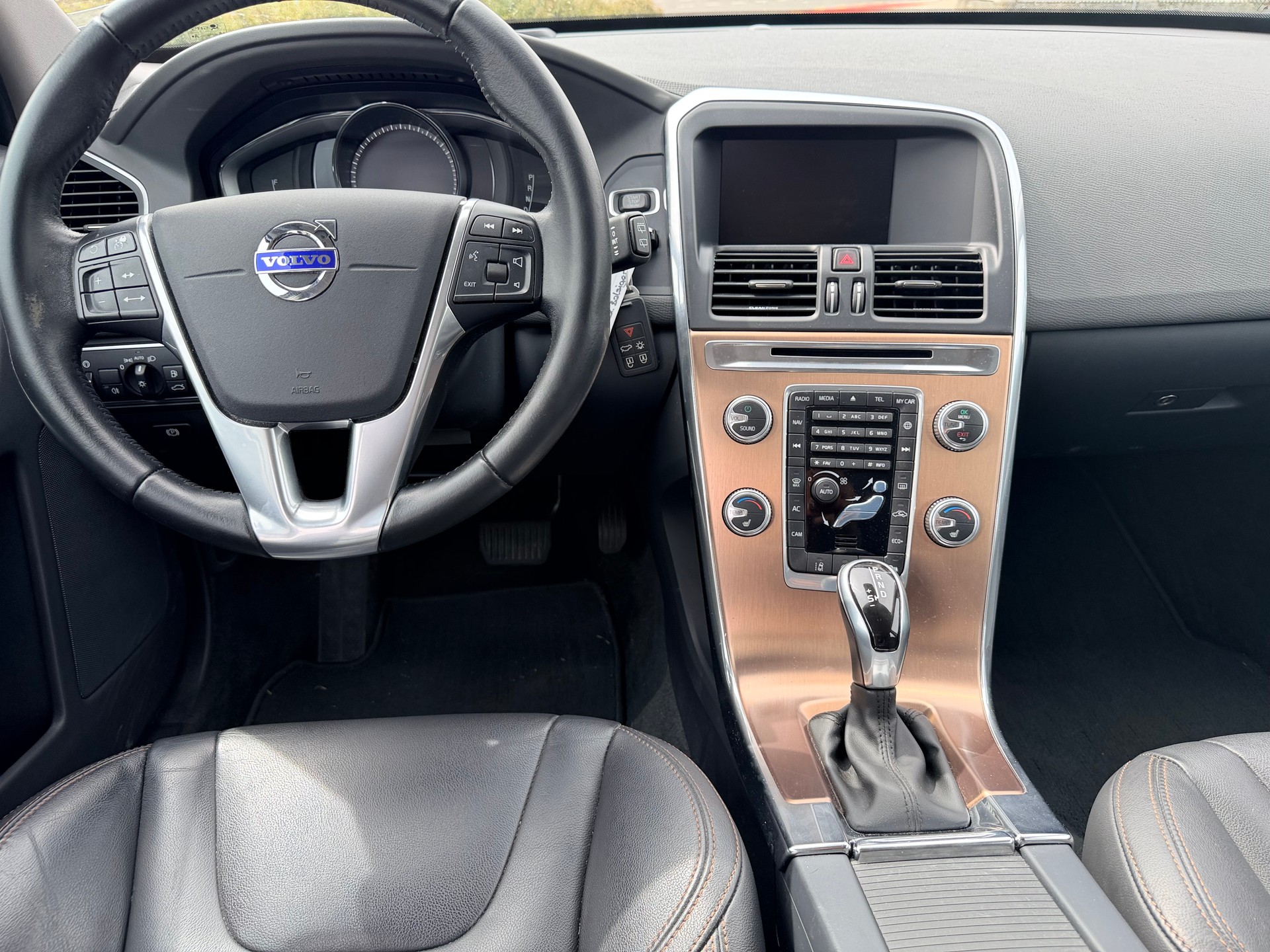 VOLVO XC60 D3 Executive Geartronic-image-10