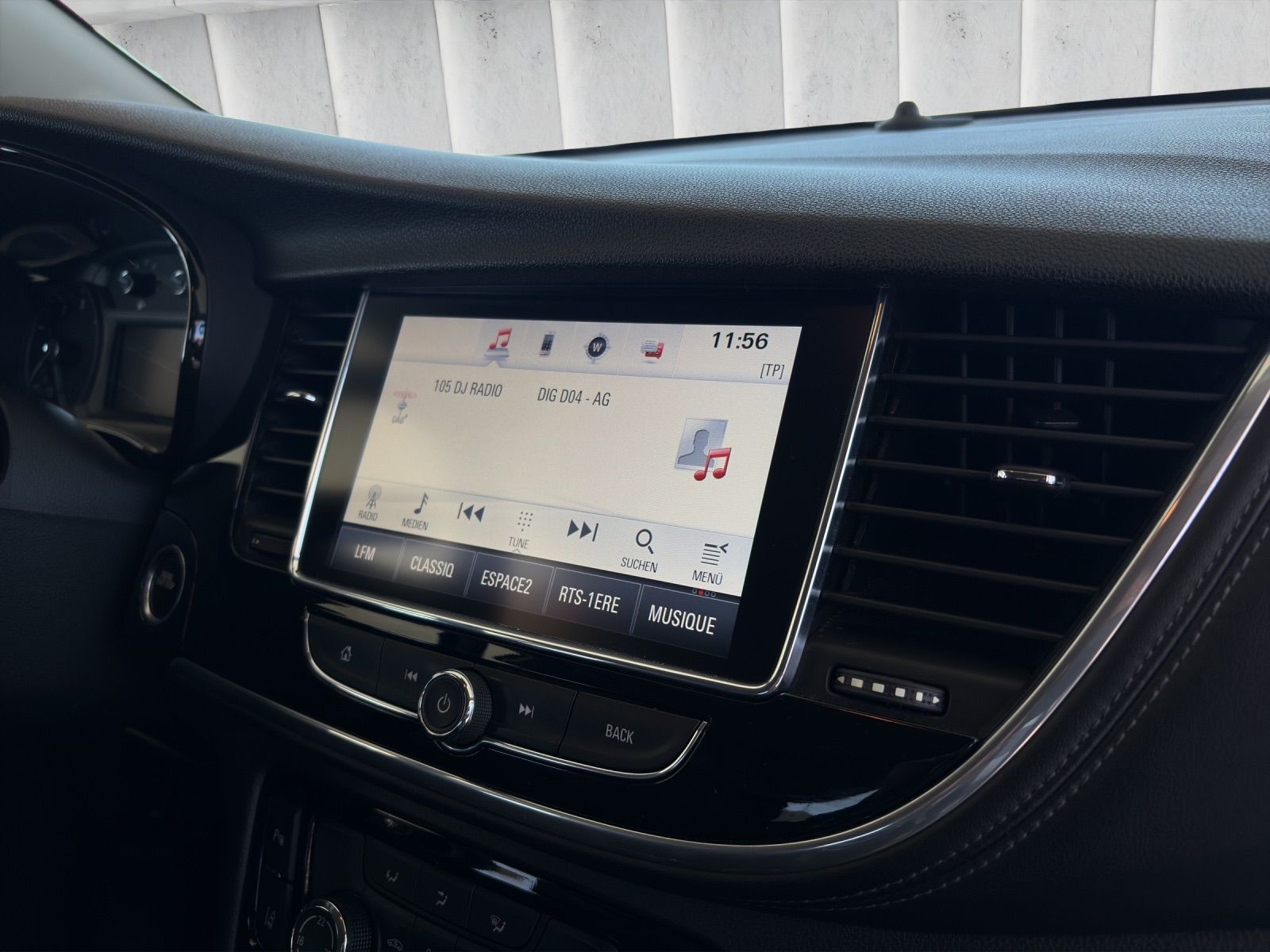 OPEL Mokka X 1.6 CDTi Ultimate 4WD-image-14