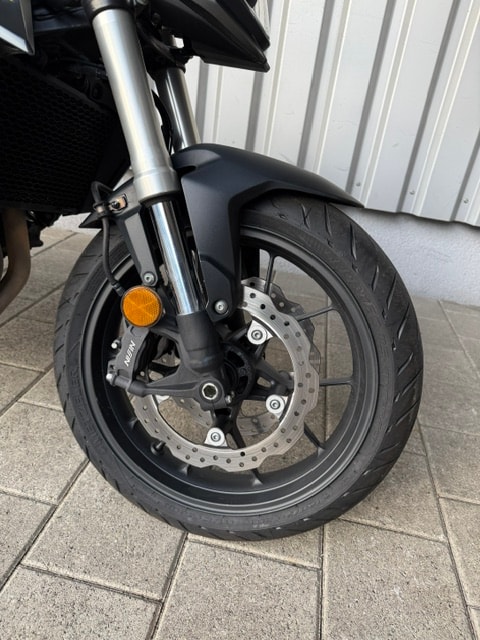 HONDA CB 750 Hornet (35kW)-showroom-element-3