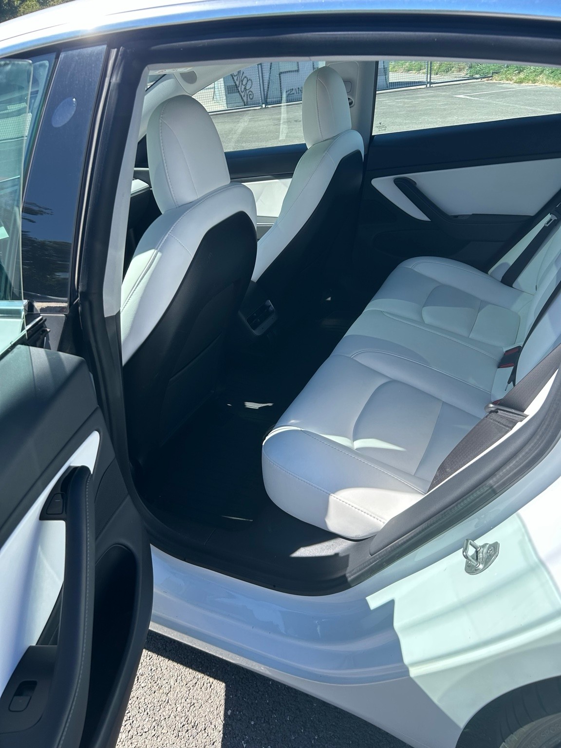 TESLA Performance Dual Motor AWD / FSD-image-8