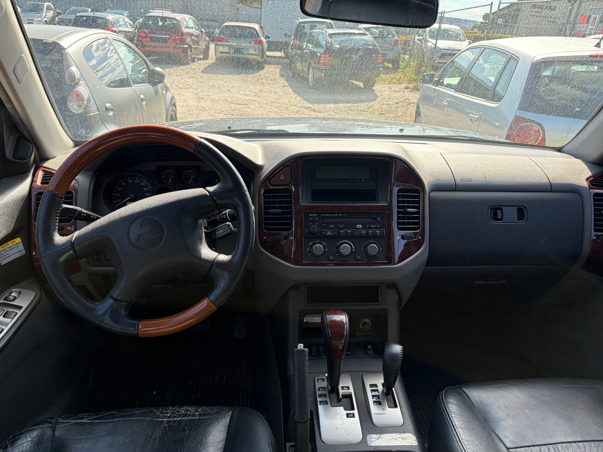 MITSUBISHI Pajero 3.2 DI-D Dakar-image-6