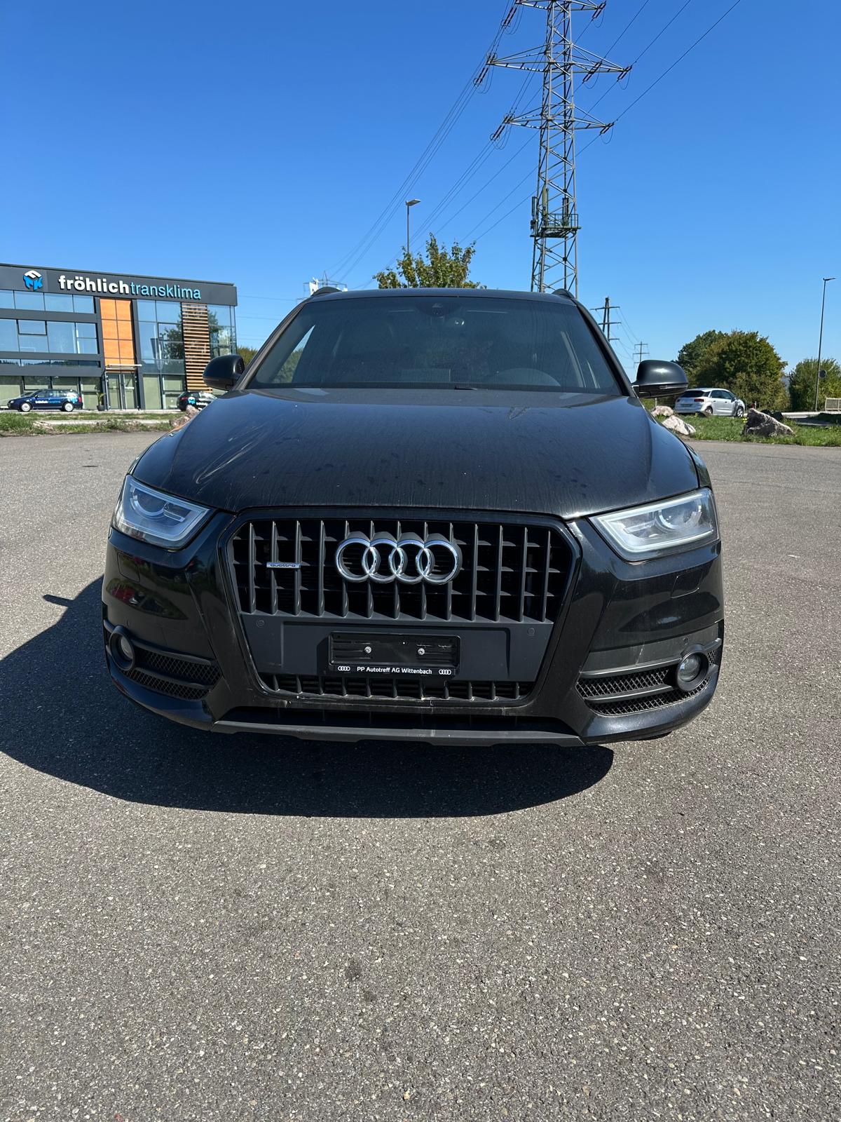 AUDI Q3 2.0 TFSI quattro S-tronic-image-2