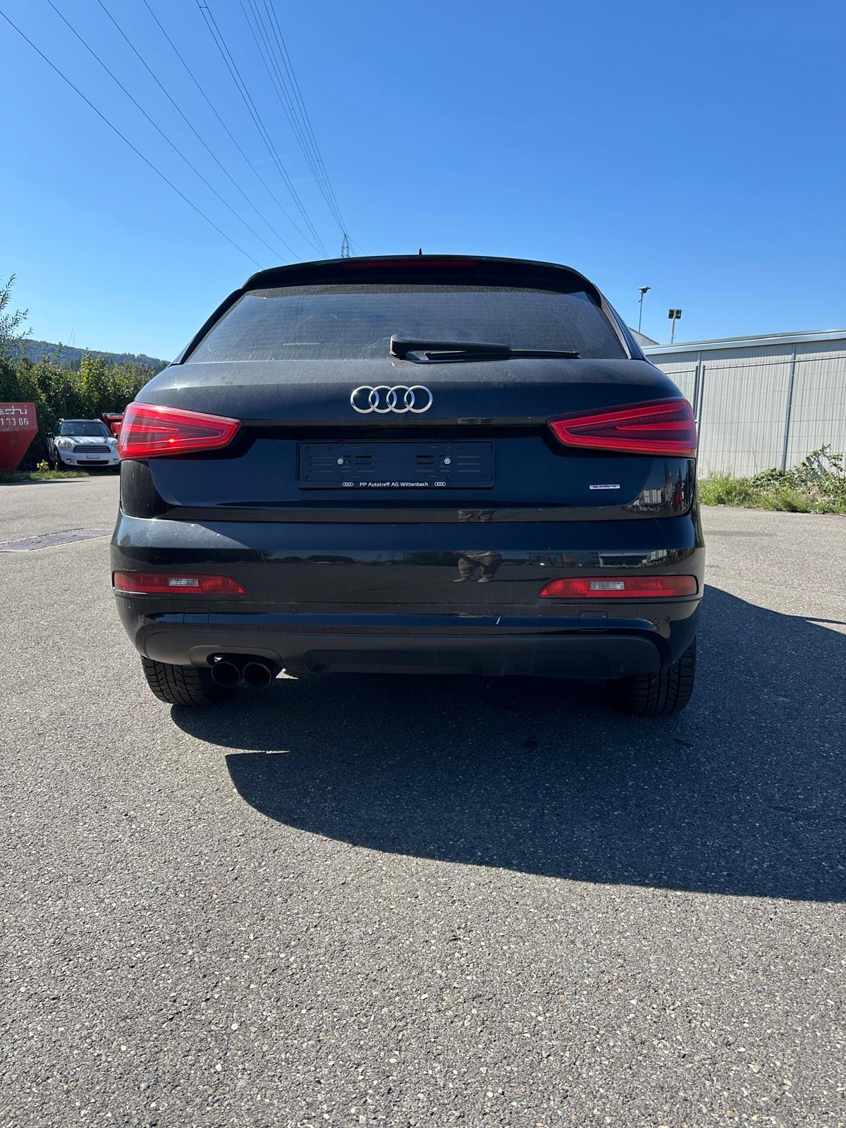 AUDI Q3 2.0 TFSI quattro S-tronic-image-1
