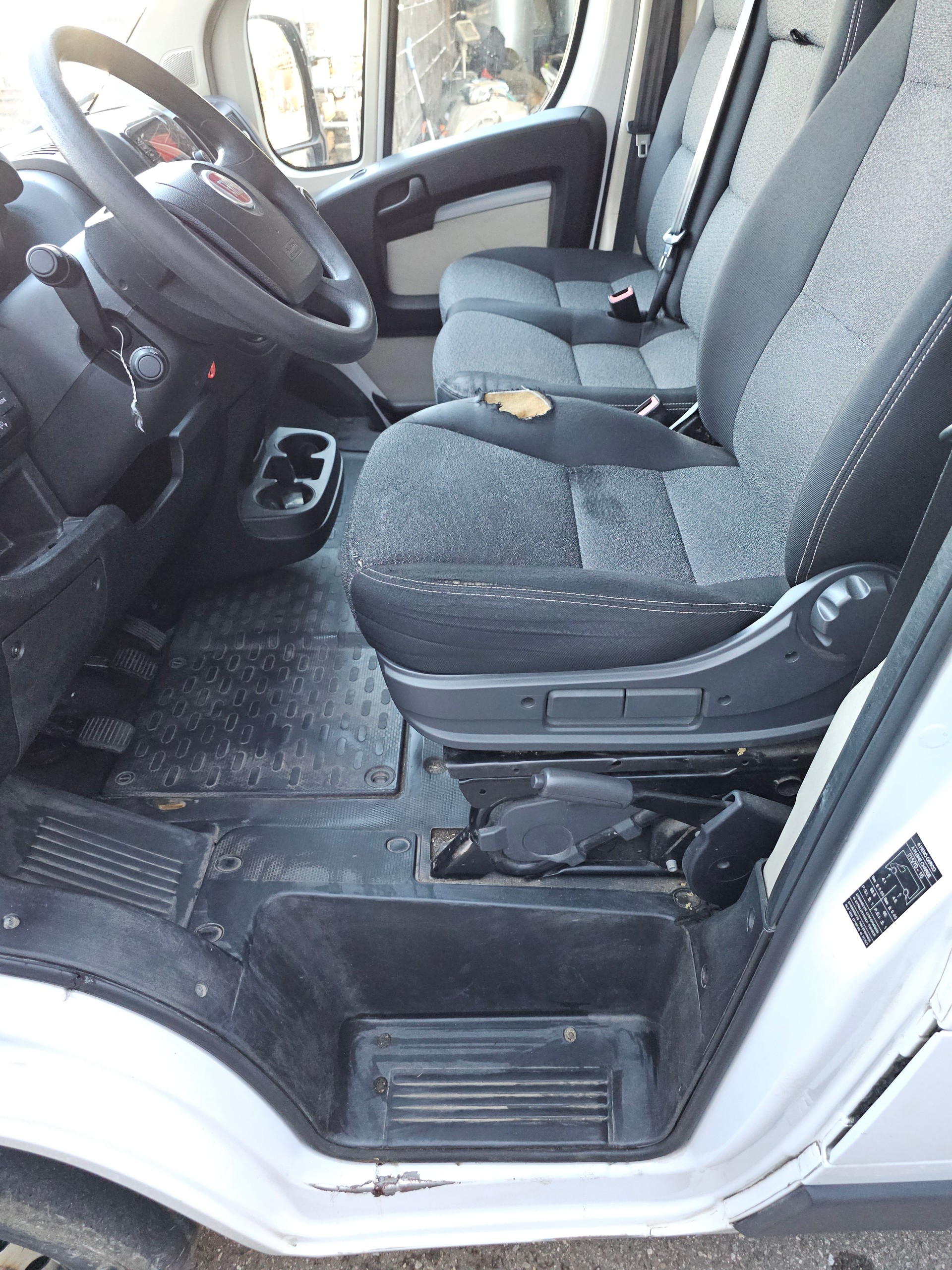 FIAT Ducato 35 2.3 MJ-image-11