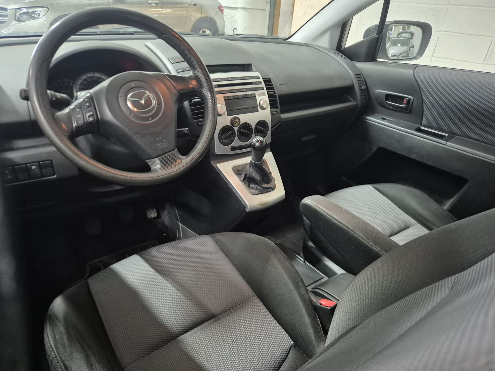 MAZDA 5 1.8 16V Confort-image-5
