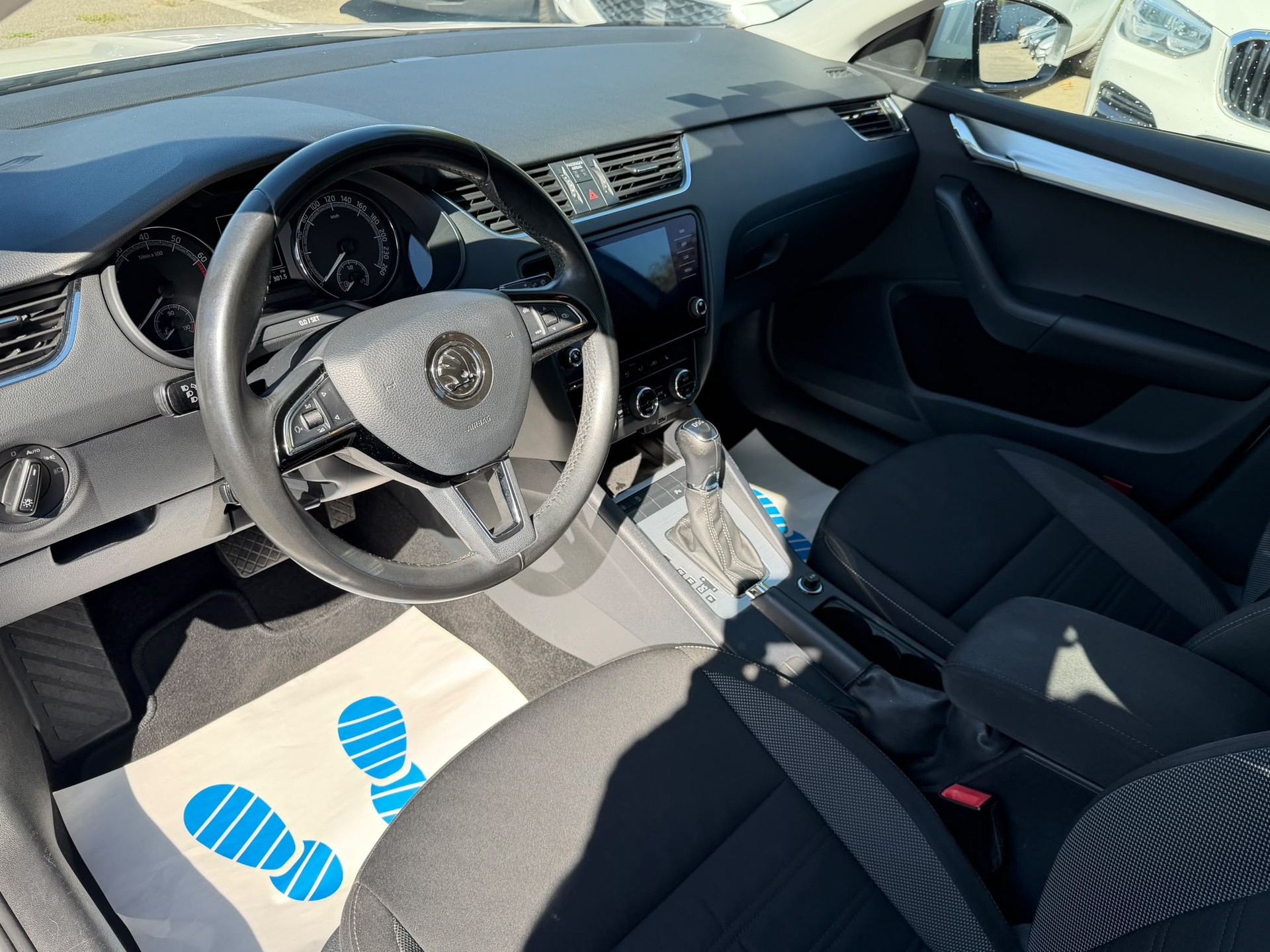 SKODA Octavia Combi 1.5 TSI Ambition DSG-image-8