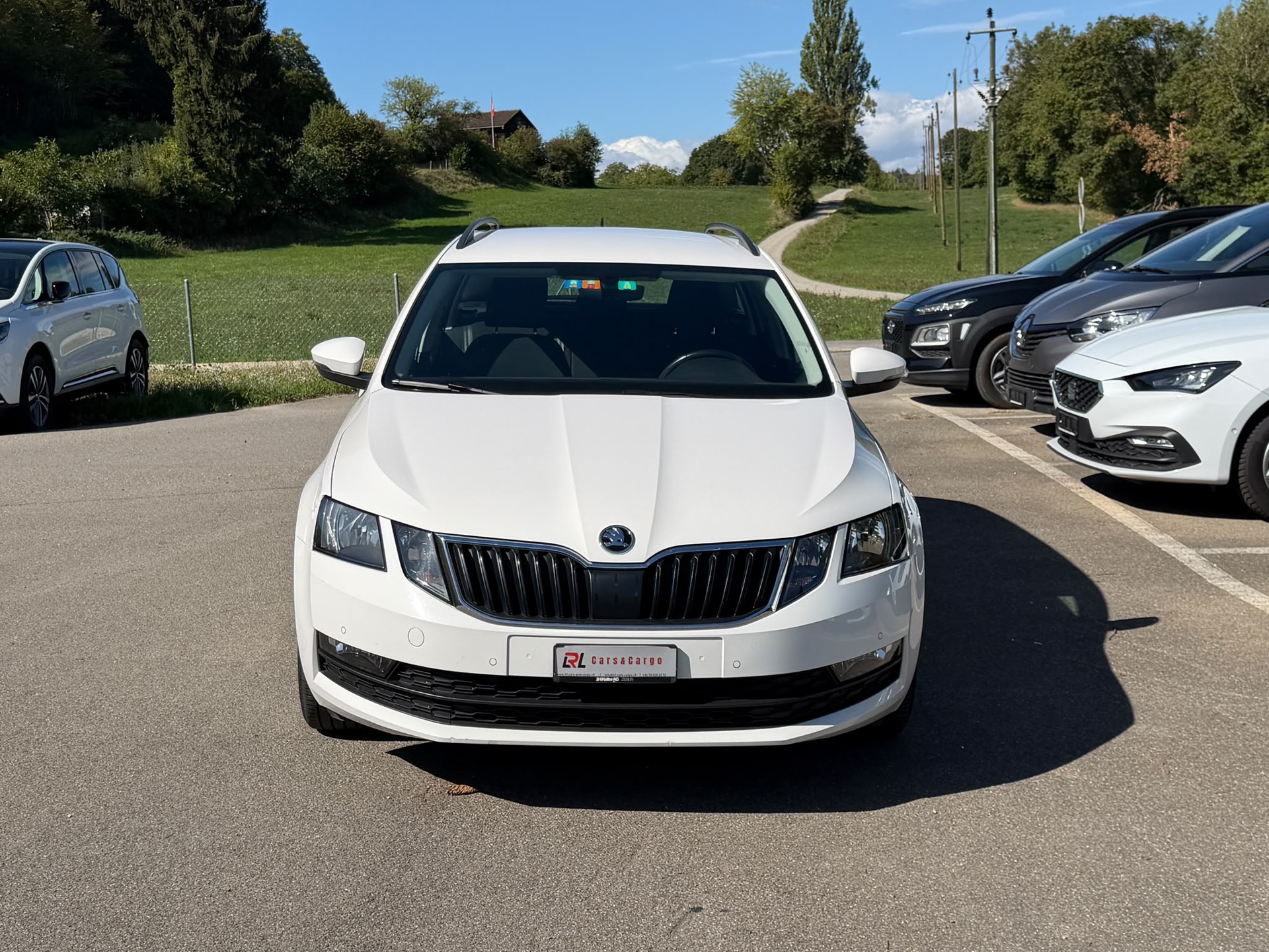 SKODA Octavia Combi 1.5 TSI Ambition DSG-image-1