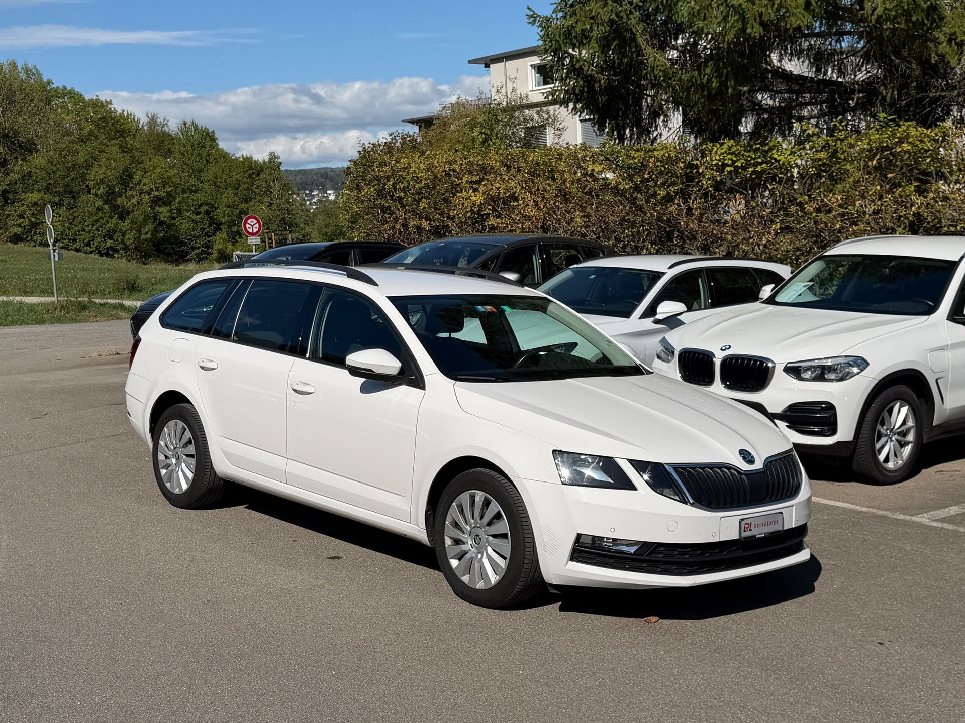 SKODA Octavia Combi 1.5 TSI Ambition DSG-image-0