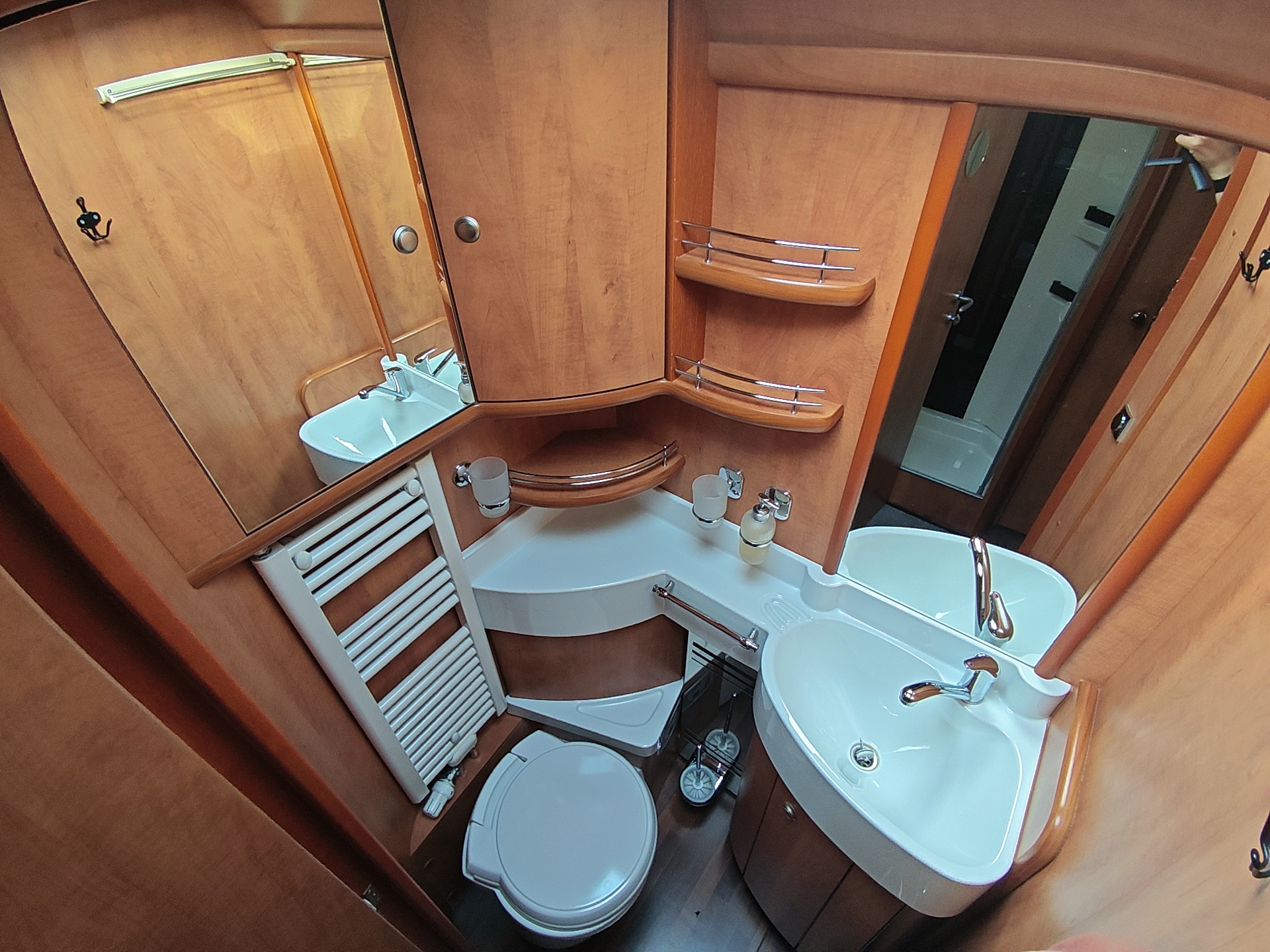 CARTHAGO Chic High-Line I59***Absolute Oberklasse der vollintegrierten Reisemobile ***-image-24